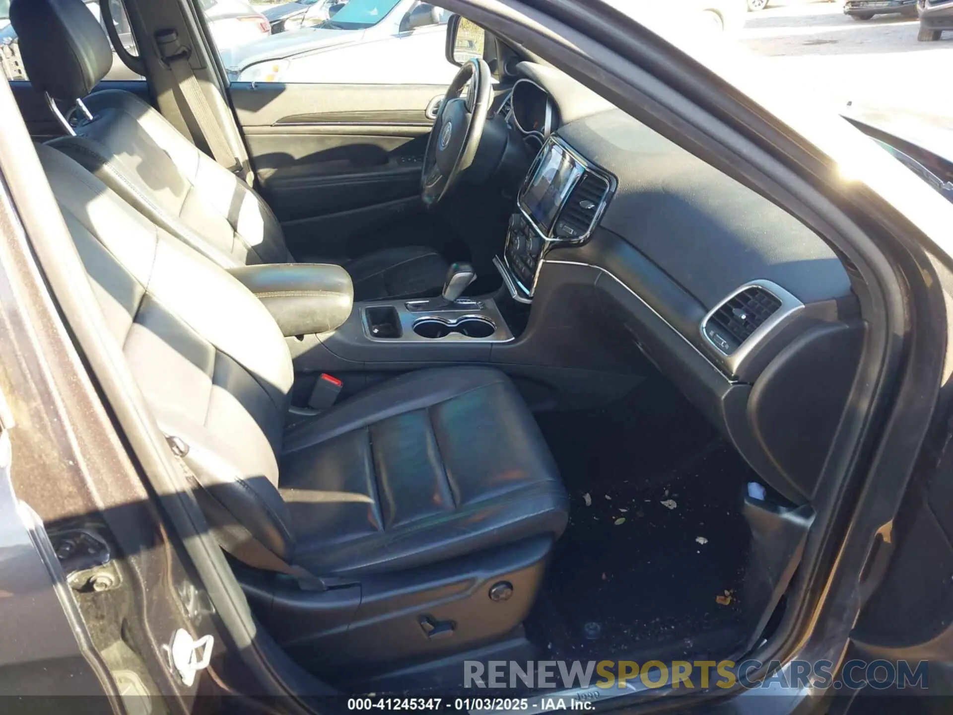 5 fotografías del automóvil dañado 1C4RJEBG0KC857352 JEEP GRAND CHEROKEE 2019