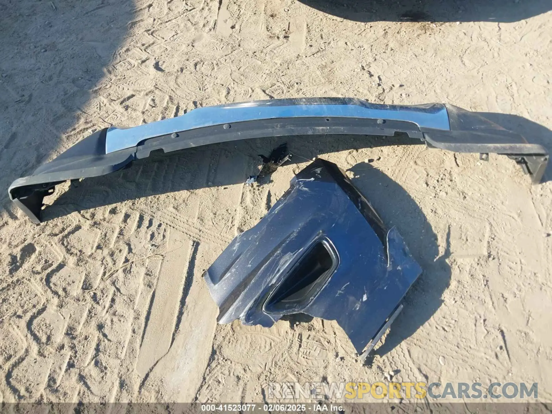 12 fotografías del automóvil dañado 1C4RJEBG4KC698111 JEEP GRAND CHEROKEE 2019
