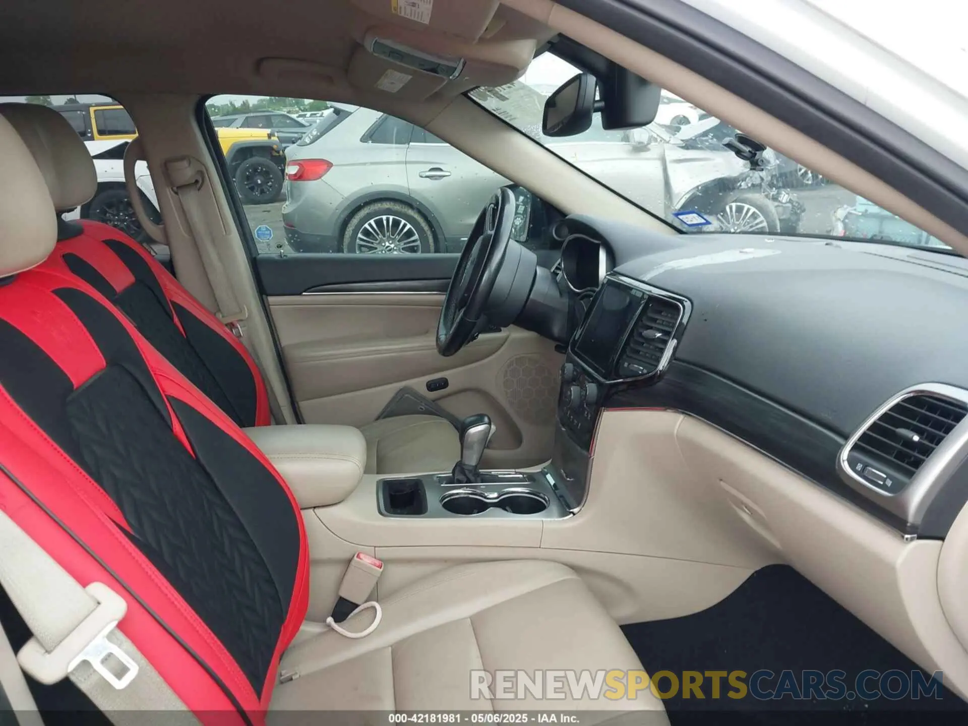 5 fotografías del automóvil dañado 1C4RJEBG5KC816926 JEEP GRAND CHEROKEE 2019