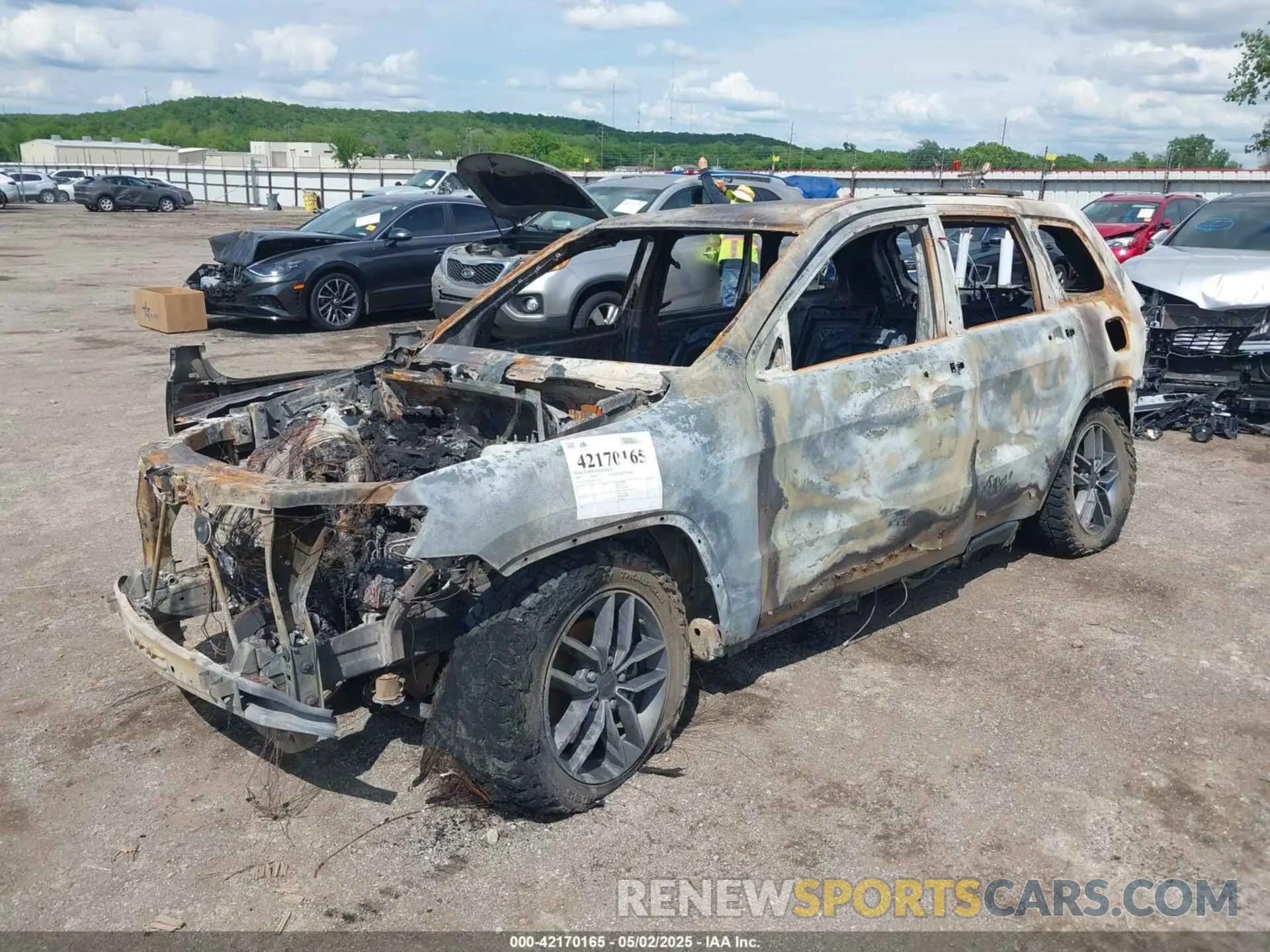 6 fotografías del automóvil dañado 1C4RJEBG6KC751424 JEEP GRAND CHEROKEE 2019