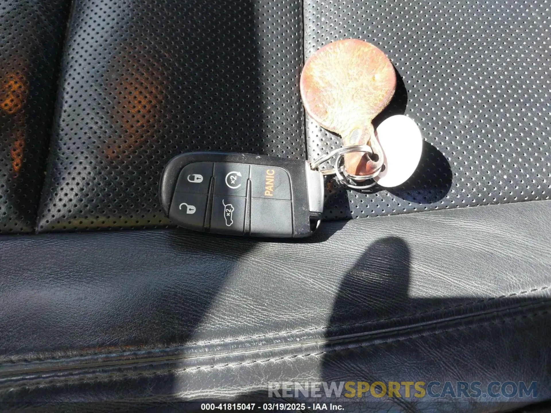 11 fotografías del automóvil dañado 1C4RJEBG7KC680587 JEEP GRAND CHEROKEE 2019