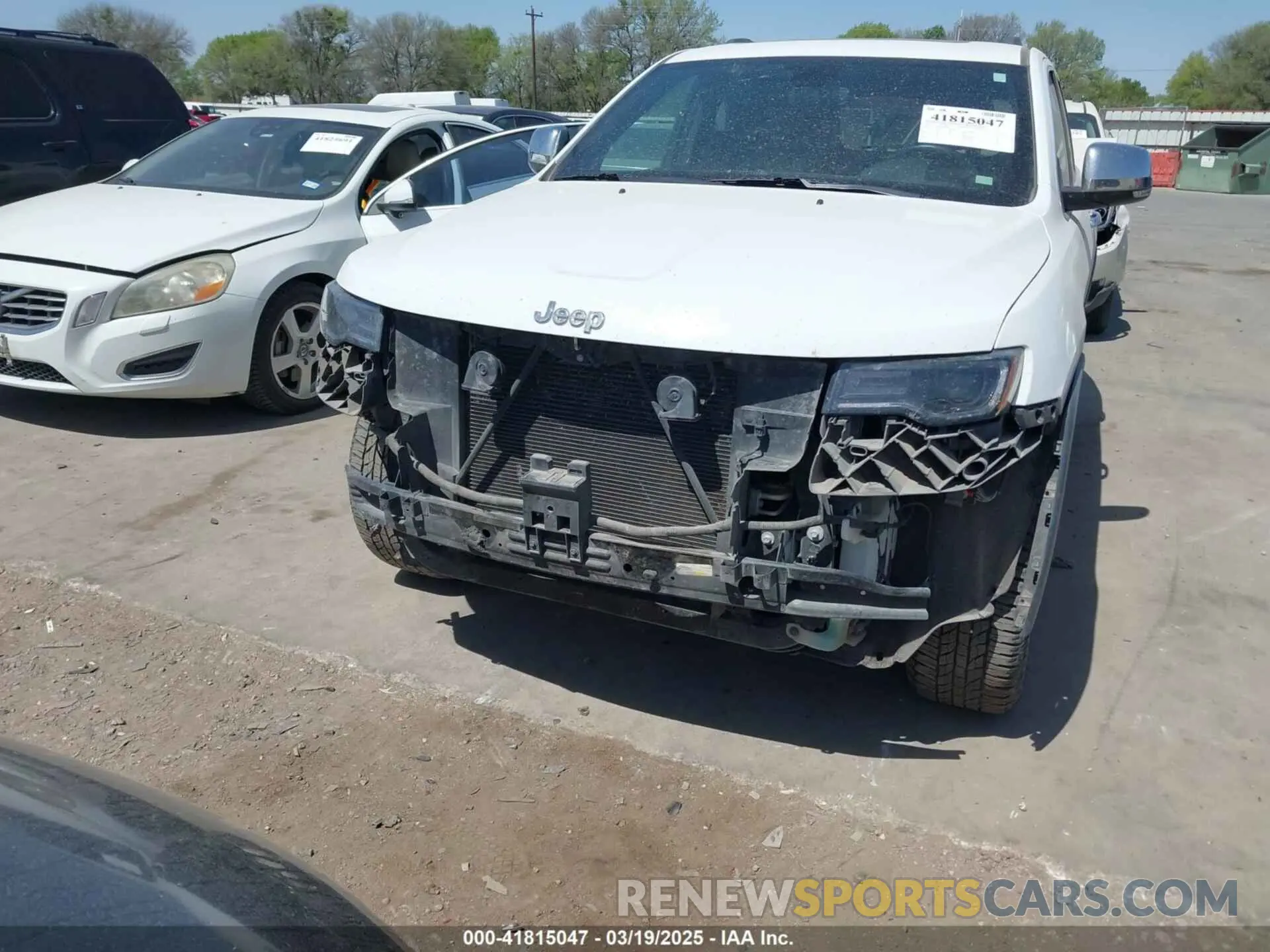13 fotografías del automóvil dañado 1C4RJEBG7KC680587 JEEP GRAND CHEROKEE 2019