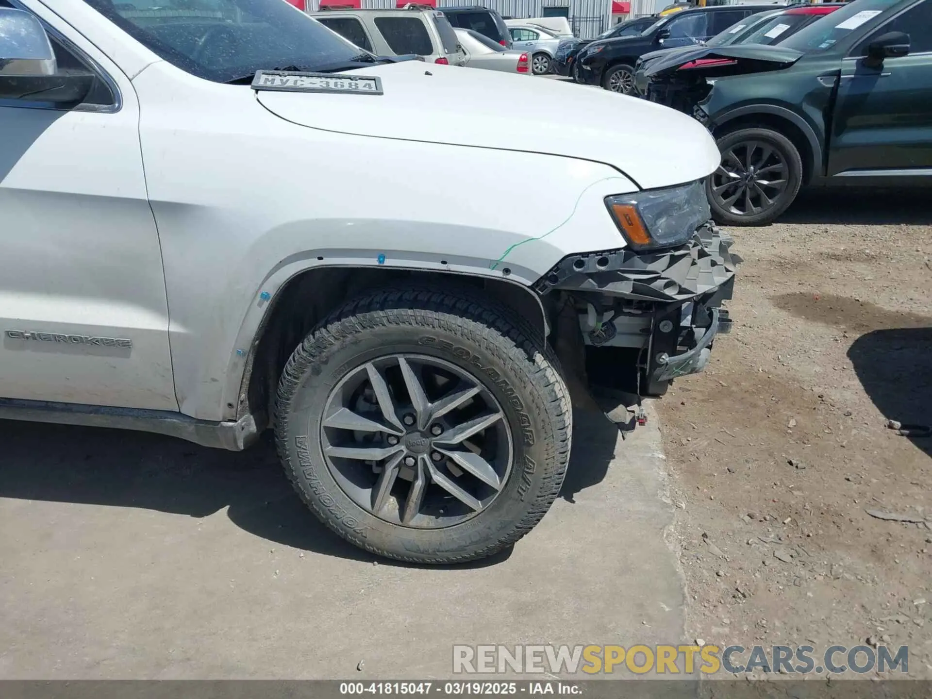 18 fotografías del automóvil dañado 1C4RJEBG7KC680587 JEEP GRAND CHEROKEE 2019