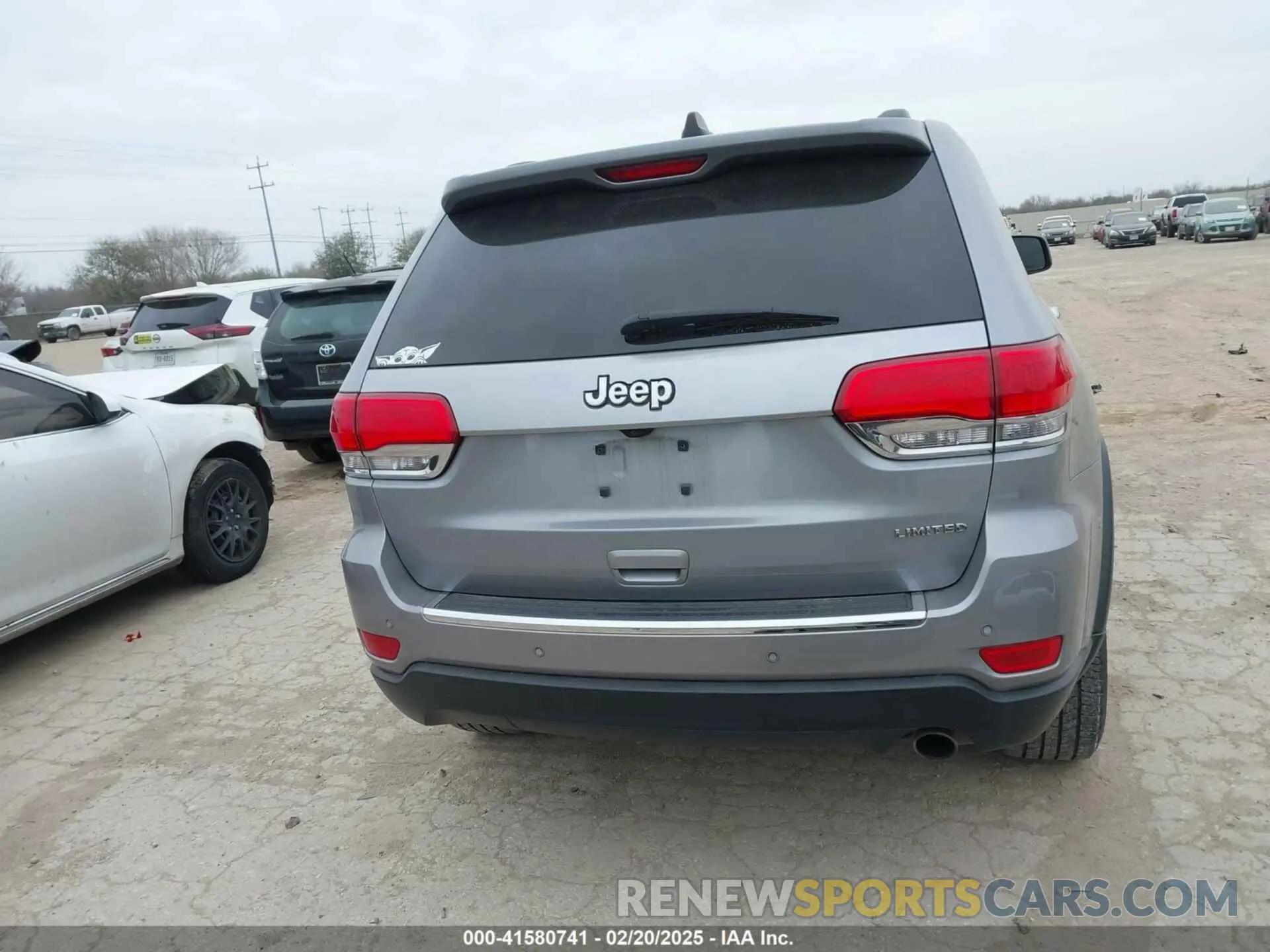 17 fotografías del automóvil dañado 1C4RJEBG8KC752297 JEEP GRAND CHEROKEE 2019