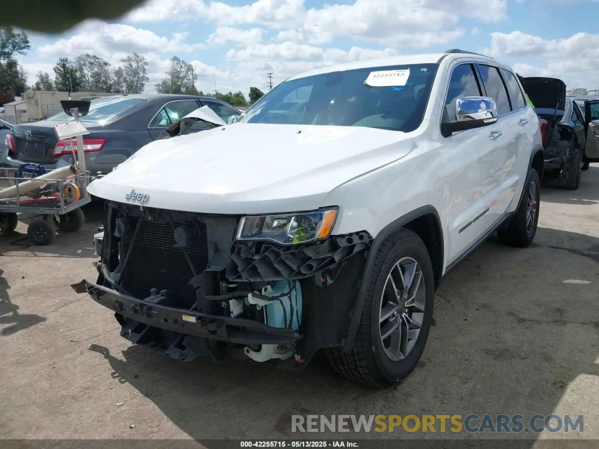 2 fotografías del automóvil dañado 1C4RJEBG8KC789978 JEEP GRAND CHEROKEE 2019