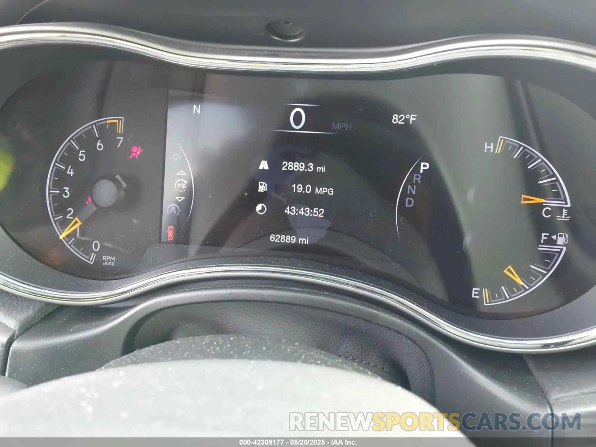 7 fotografías del automóvil dañado 1C4RJEBG9KC658798 JEEP GRAND CHEROKEE 2019