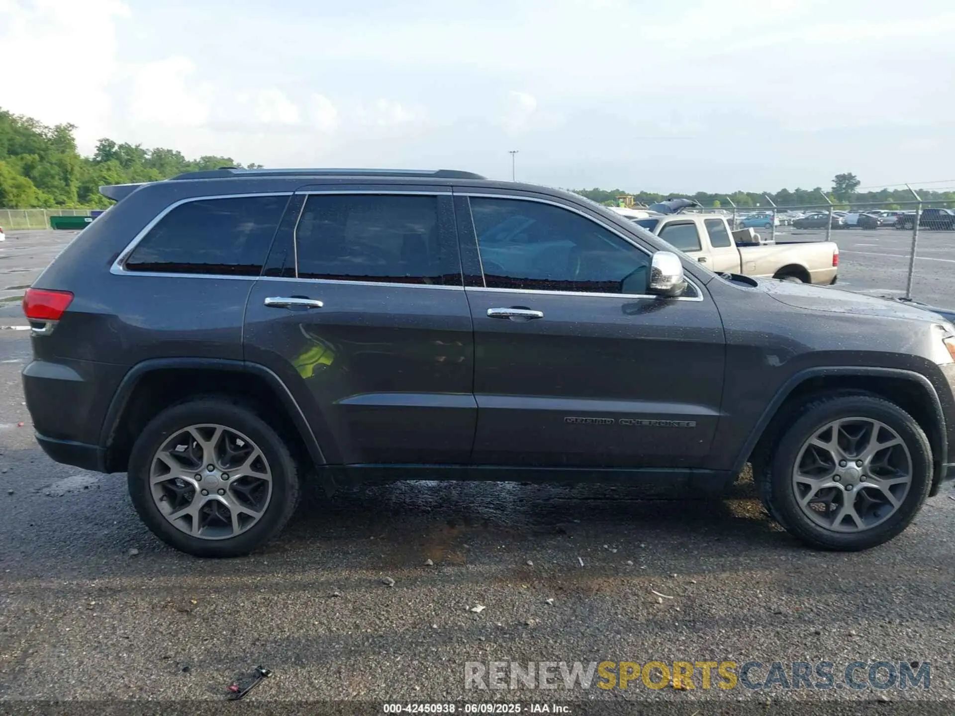 13 fotografías del automóvil dañado 1C4RJEBGXKC698940 JEEP GRAND CHEROKEE 2019
