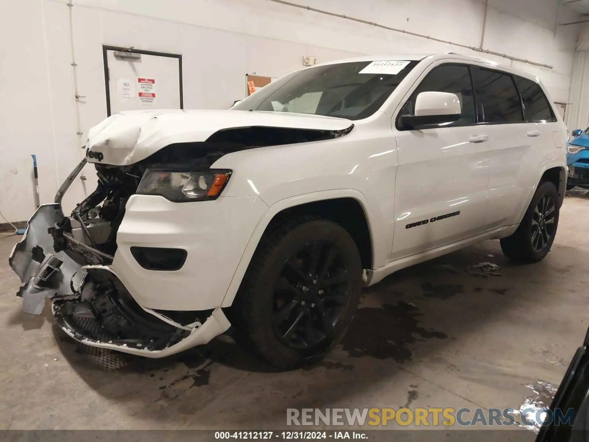 2 fotografías del automóvil dañado 1C4RJFAG1KC694590 JEEP GRAND CHEROKEE 2019