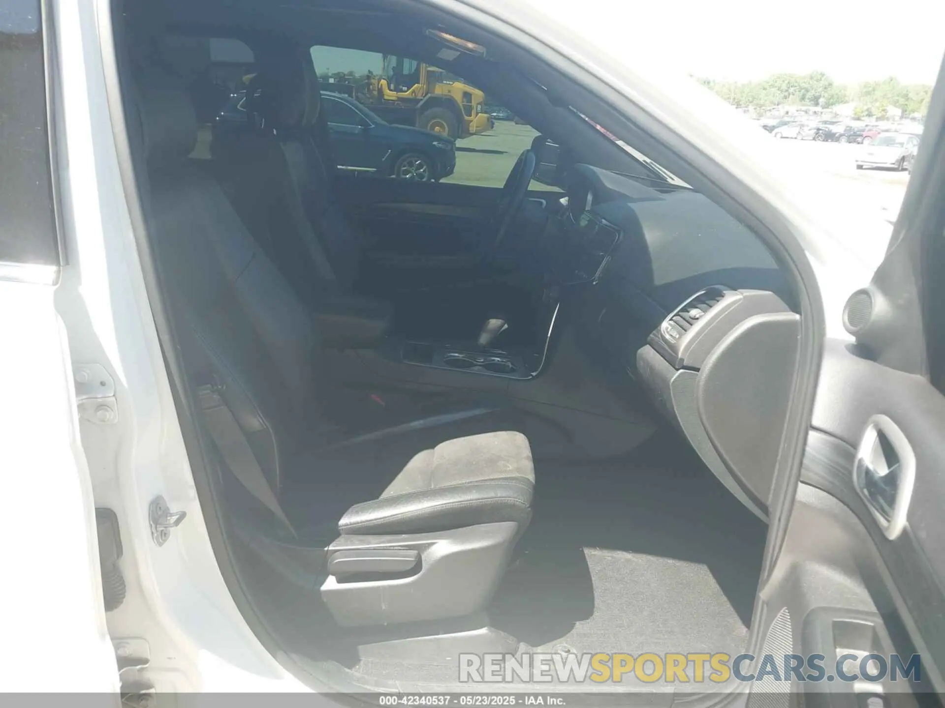 5 fotografías del automóvil dañado 1C4RJFAG3KC600564 JEEP GRAND CHEROKEE 2019