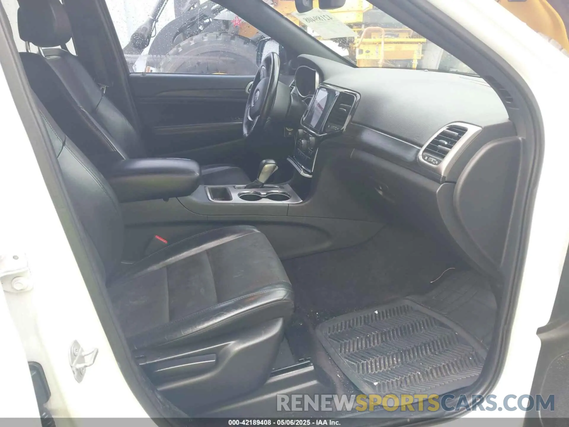 5 fotografías del automóvil dañado 1C4RJFAG5KC589793 JEEP GRAND CHEROKEE 2019