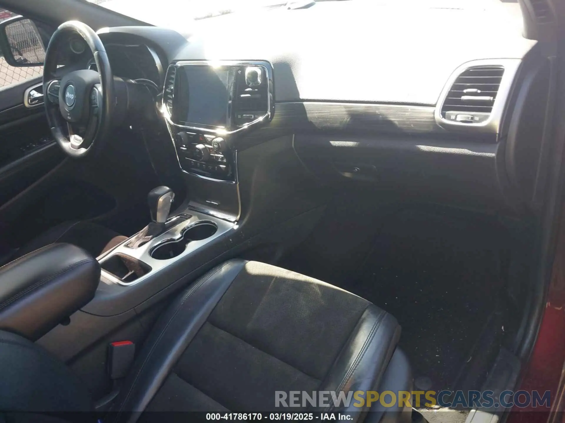 5 fotografías del automóvil dañado 1C4RJFAG5KC709947 JEEP GRAND CHEROKEE 2019