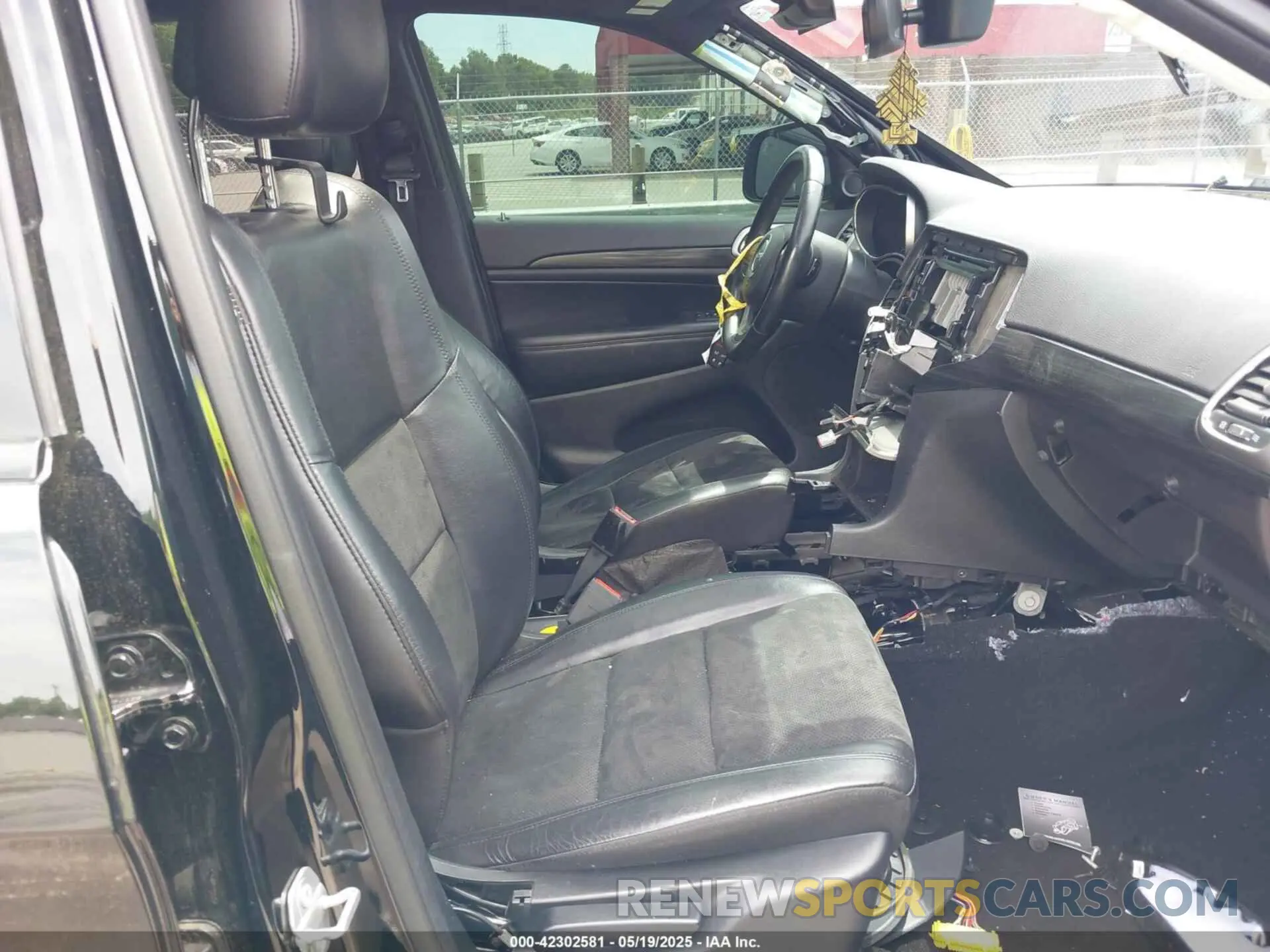 5 fotografías del automóvil dañado 1C4RJFAG5KC830722 JEEP GRAND CHEROKEE 2019