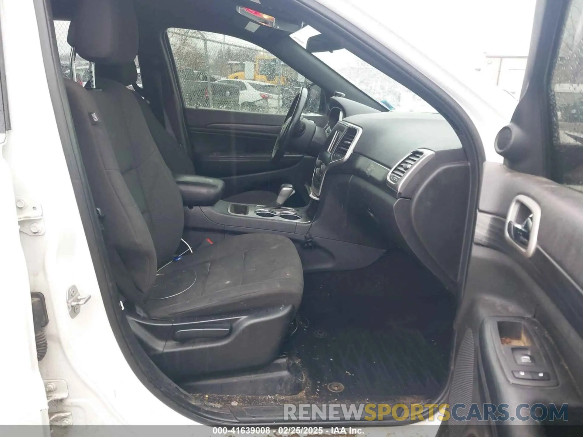 5 fotografías del automóvil dañado 1C4RJFAG6KC735053 JEEP GRAND CHEROKEE 2019