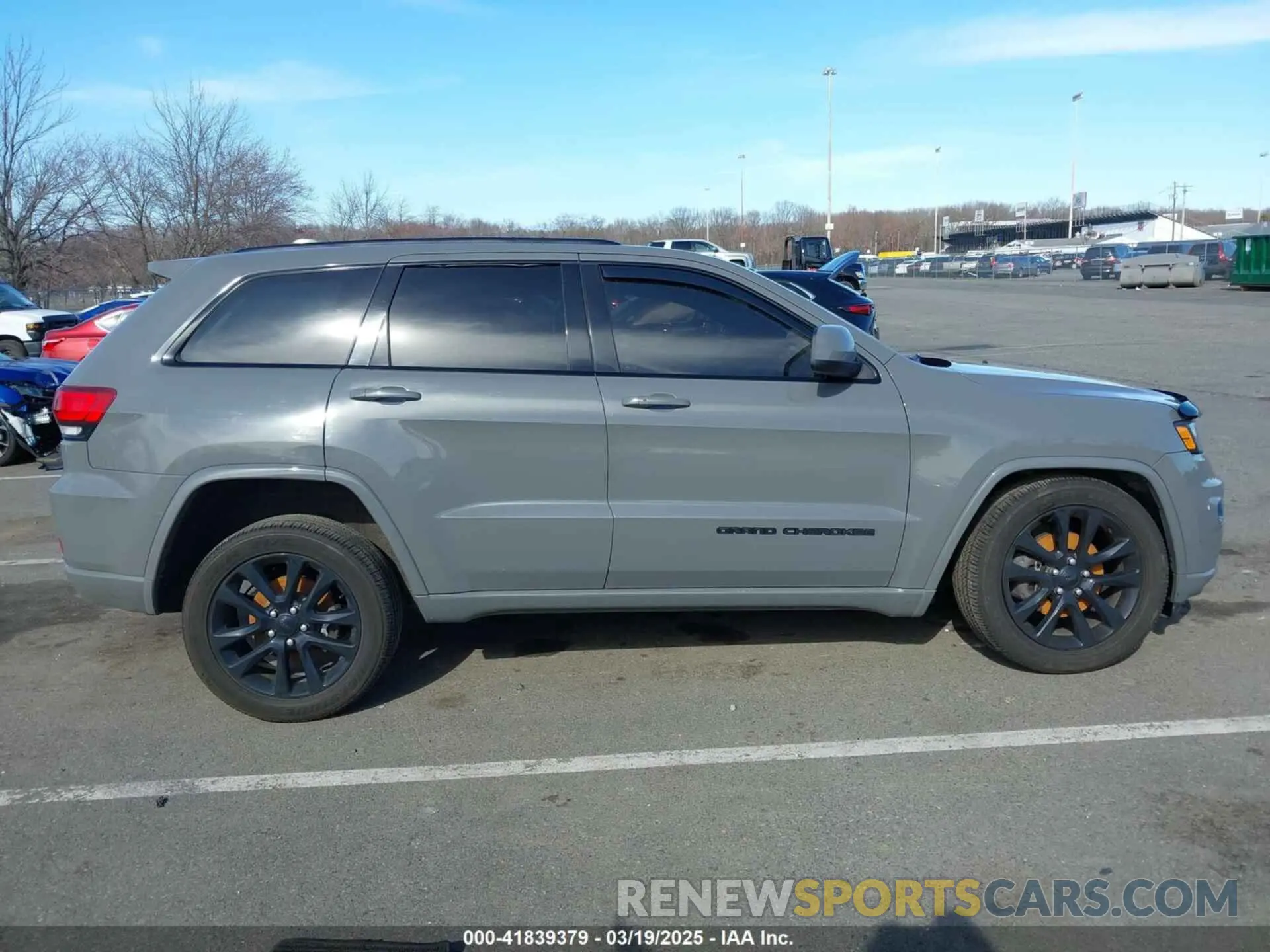 13 fotografías del automóvil dañado 1C4RJFAGXKC696516 JEEP GRAND CHEROKEE 2019