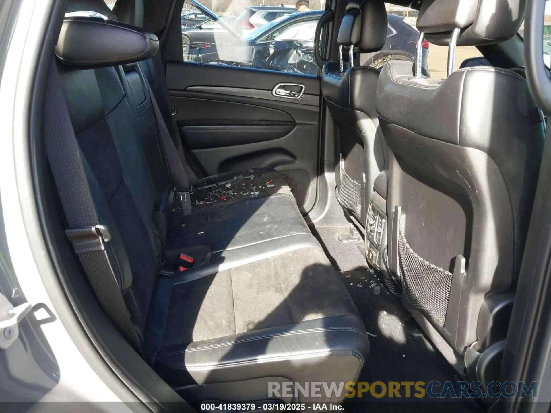 8 fotografías del automóvil dañado 1C4RJFAGXKC696516 JEEP GRAND CHEROKEE 2019