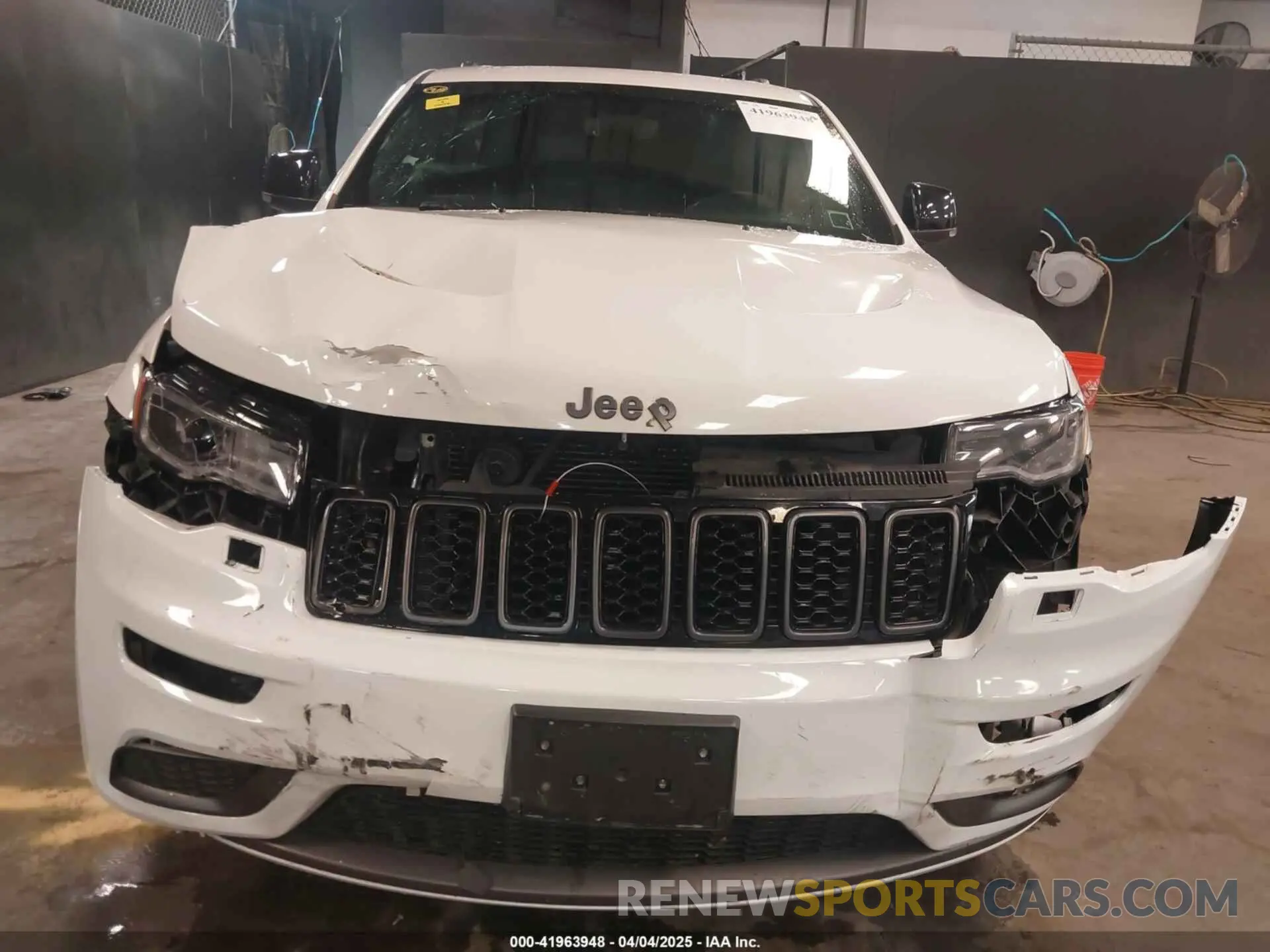 12 fotografías del automóvil dañado 1C4RJFBG0KC538717 JEEP GRAND CHEROKEE 2019