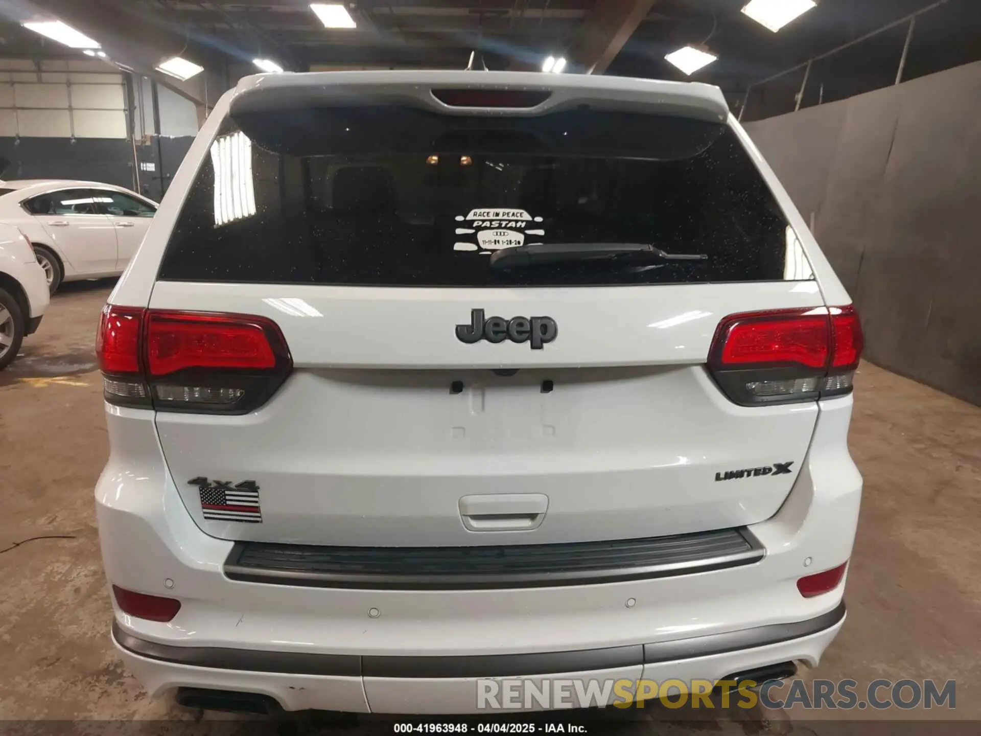 16 fotografías del automóvil dañado 1C4RJFBG0KC538717 JEEP GRAND CHEROKEE 2019