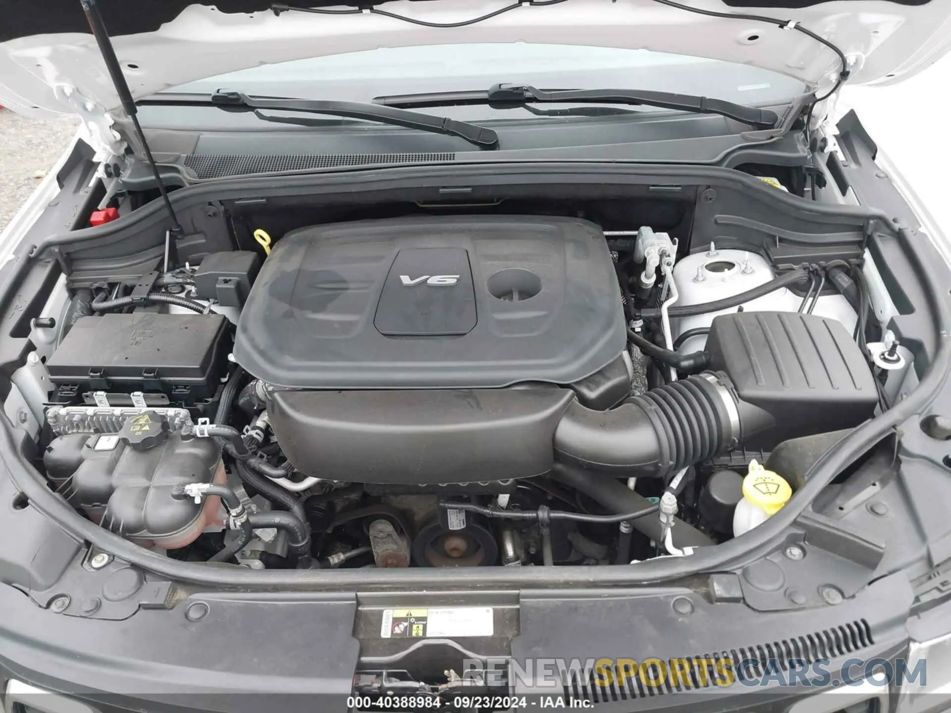 10 fotografías del automóvil dañado 1C4RJFBG0KC660557 JEEP GRAND CHEROKEE 2019