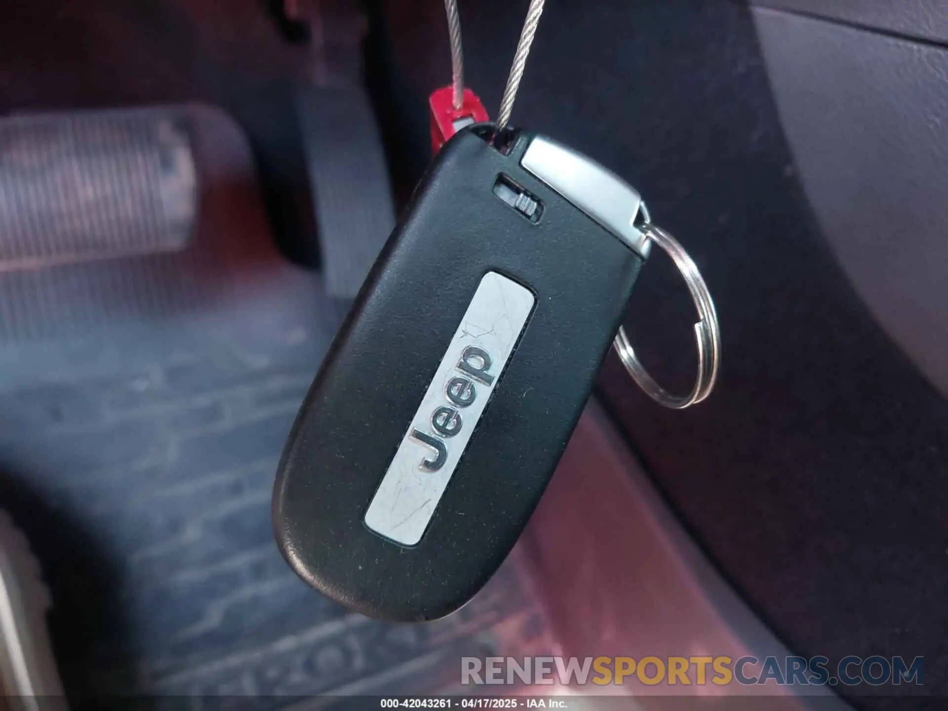 11 fotografías del automóvil dañado 1C4RJFBG0KC723821 JEEP GRAND CHEROKEE 2019