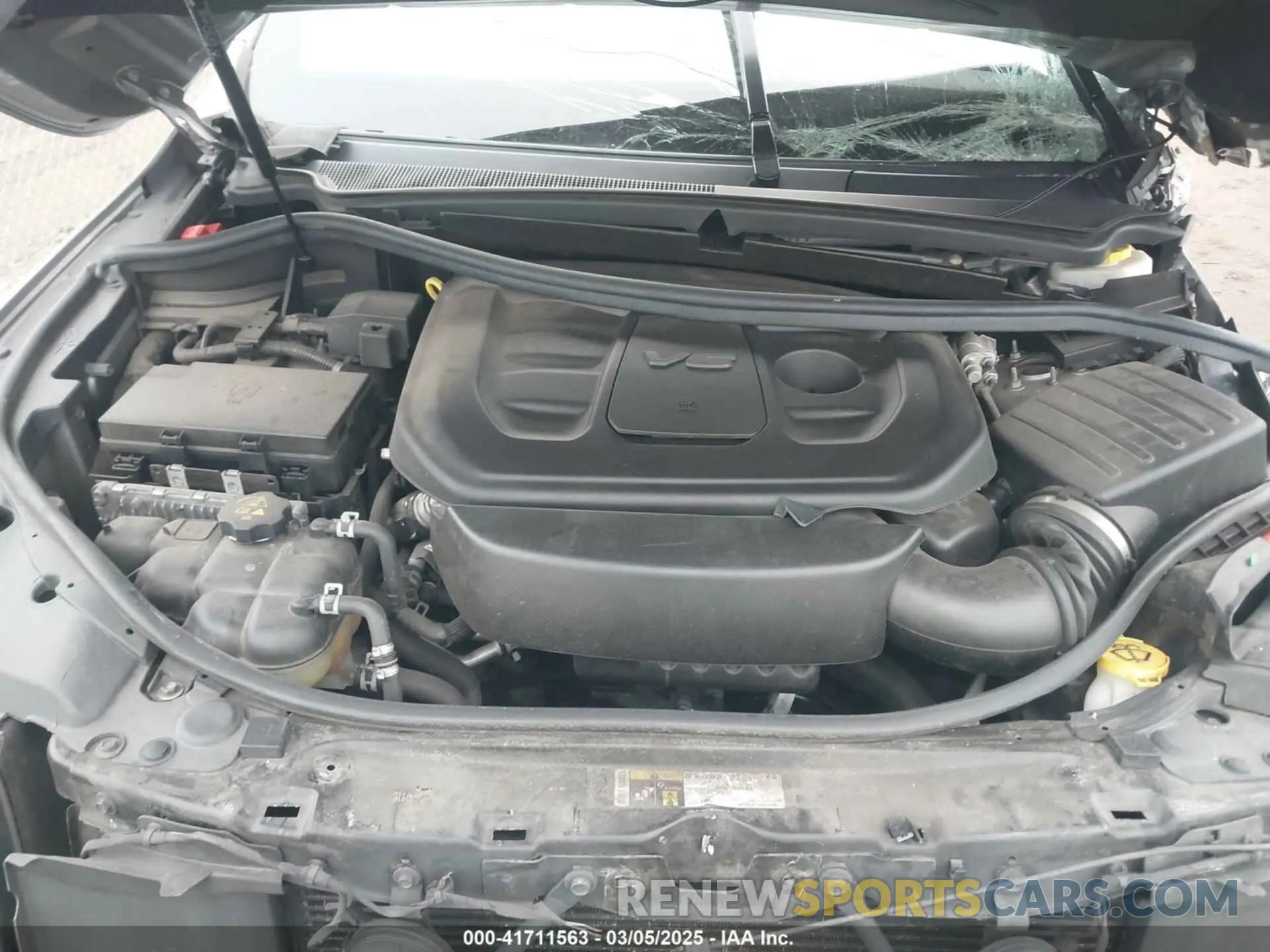 10 fotografías del automóvil dañado 1C4RJFBG1KC669591 JEEP GRAND CHEROKEE 2019