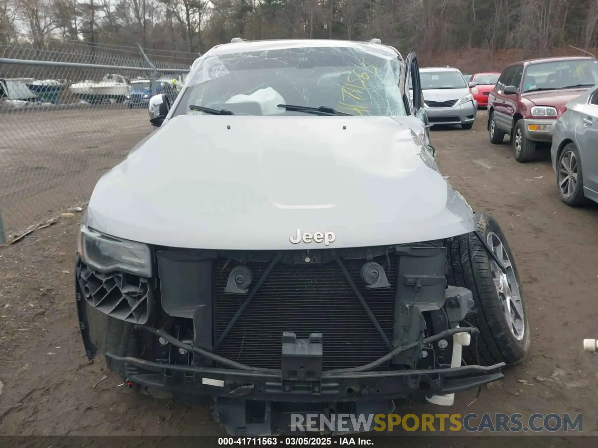 12 fotografías del automóvil dañado 1C4RJFBG1KC669591 JEEP GRAND CHEROKEE 2019
