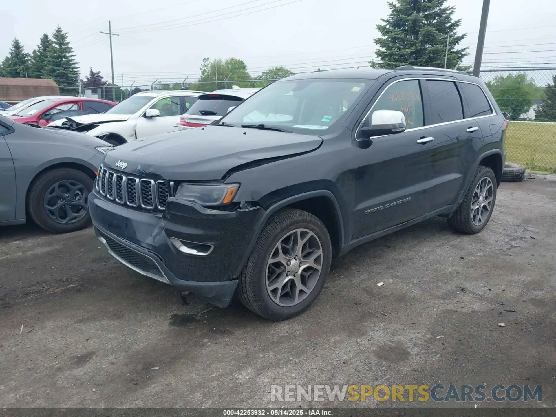 2 fotografías del automóvil dañado 1C4RJFBG2KC608718 JEEP GRAND CHEROKEE 2019