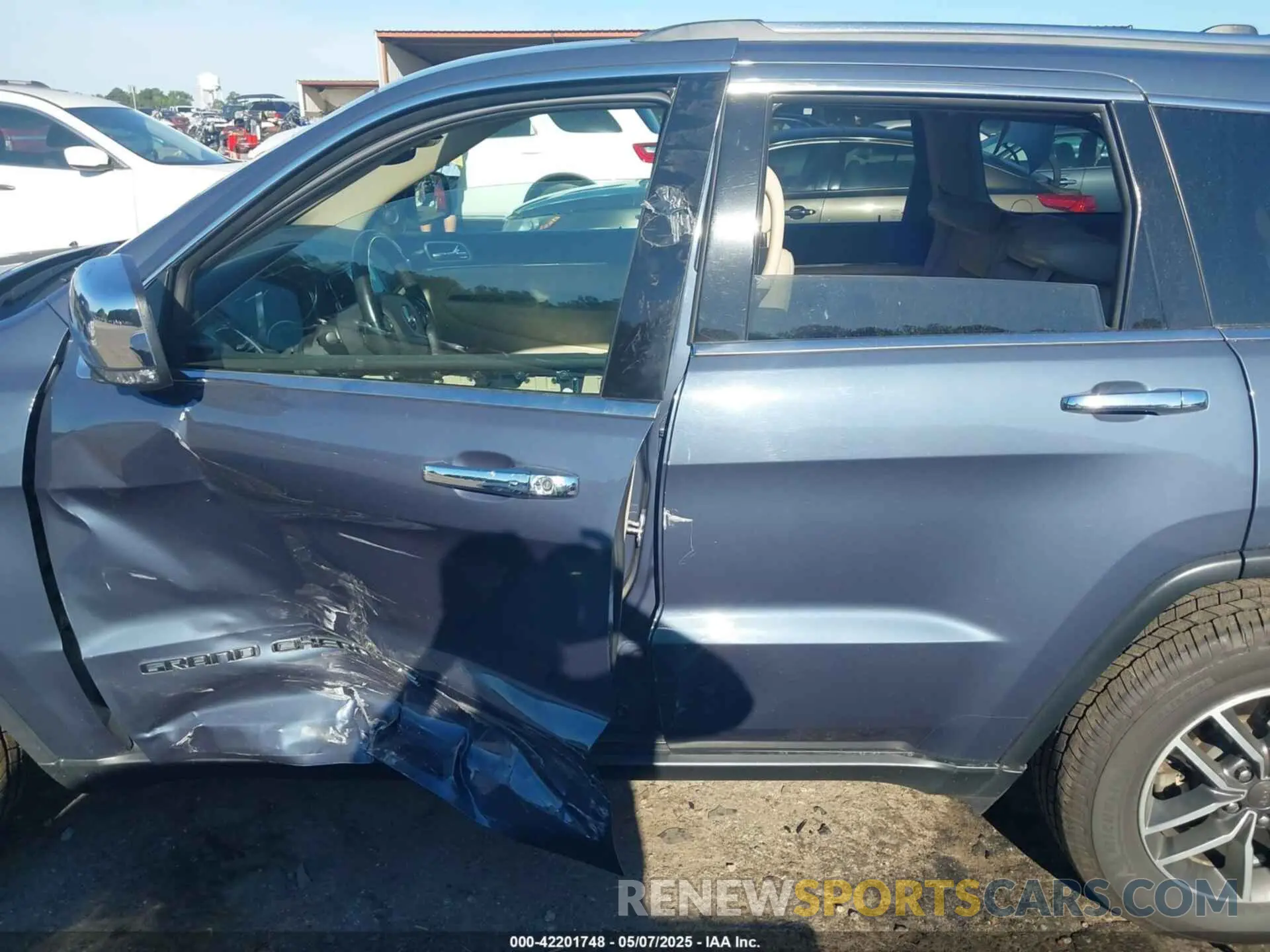 14 fotografías del automóvil dañado 1C4RJFBG3KC679930 JEEP GRAND CHEROKEE 2019