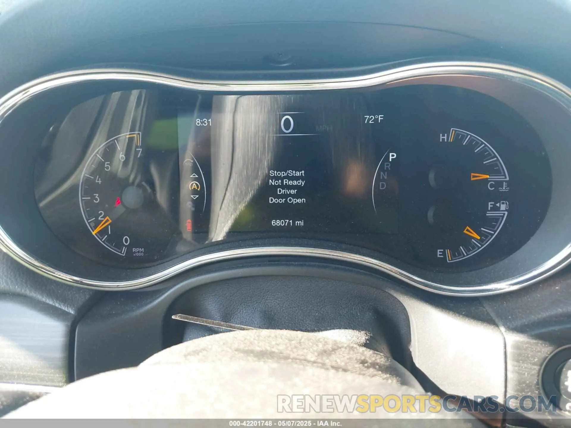 7 fotografías del automóvil dañado 1C4RJFBG3KC679930 JEEP GRAND CHEROKEE 2019