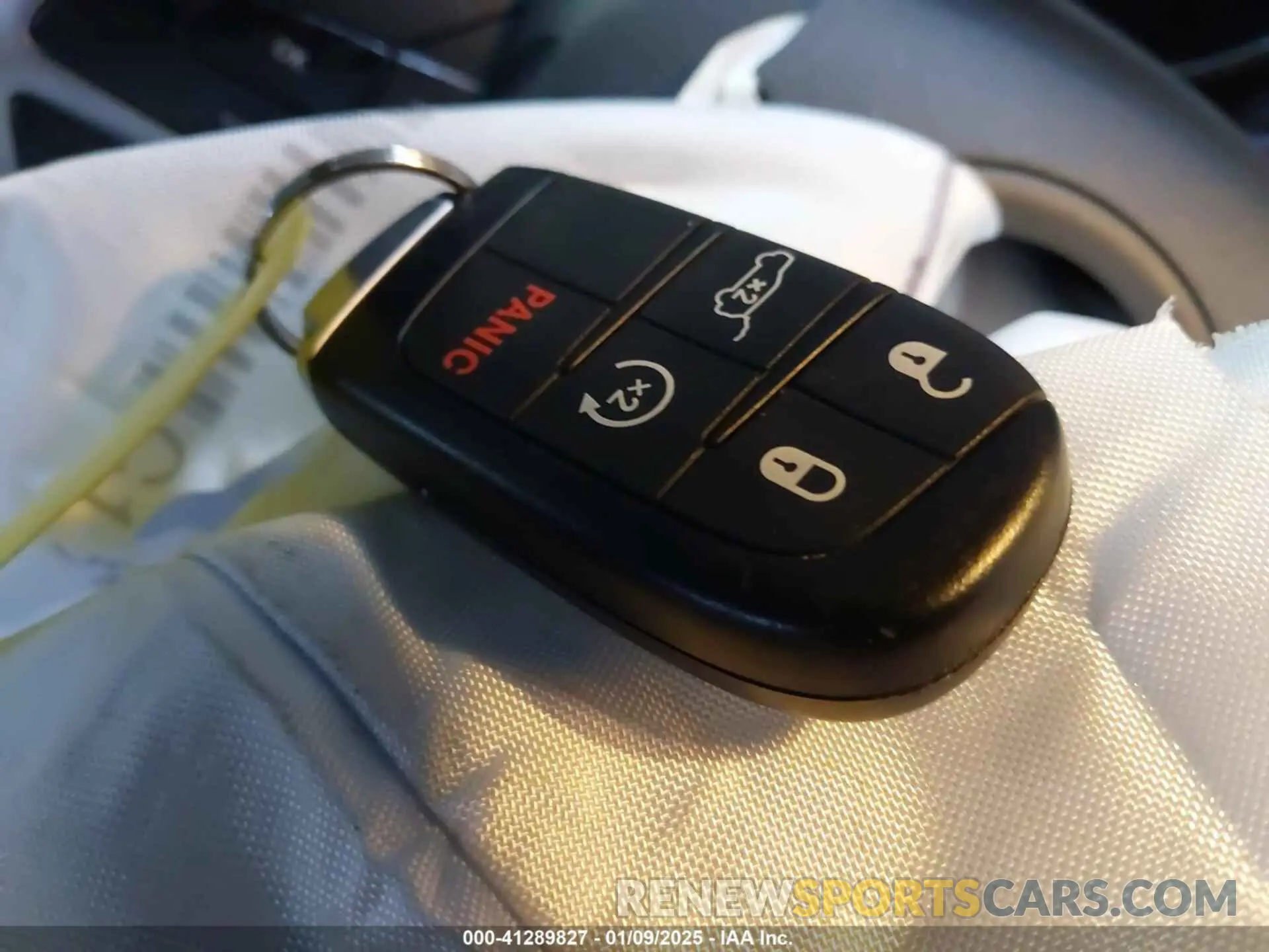 11 fotografías del automóvil dañado 1C4RJFBG3KC784693 JEEP GRAND CHEROKEE 2019