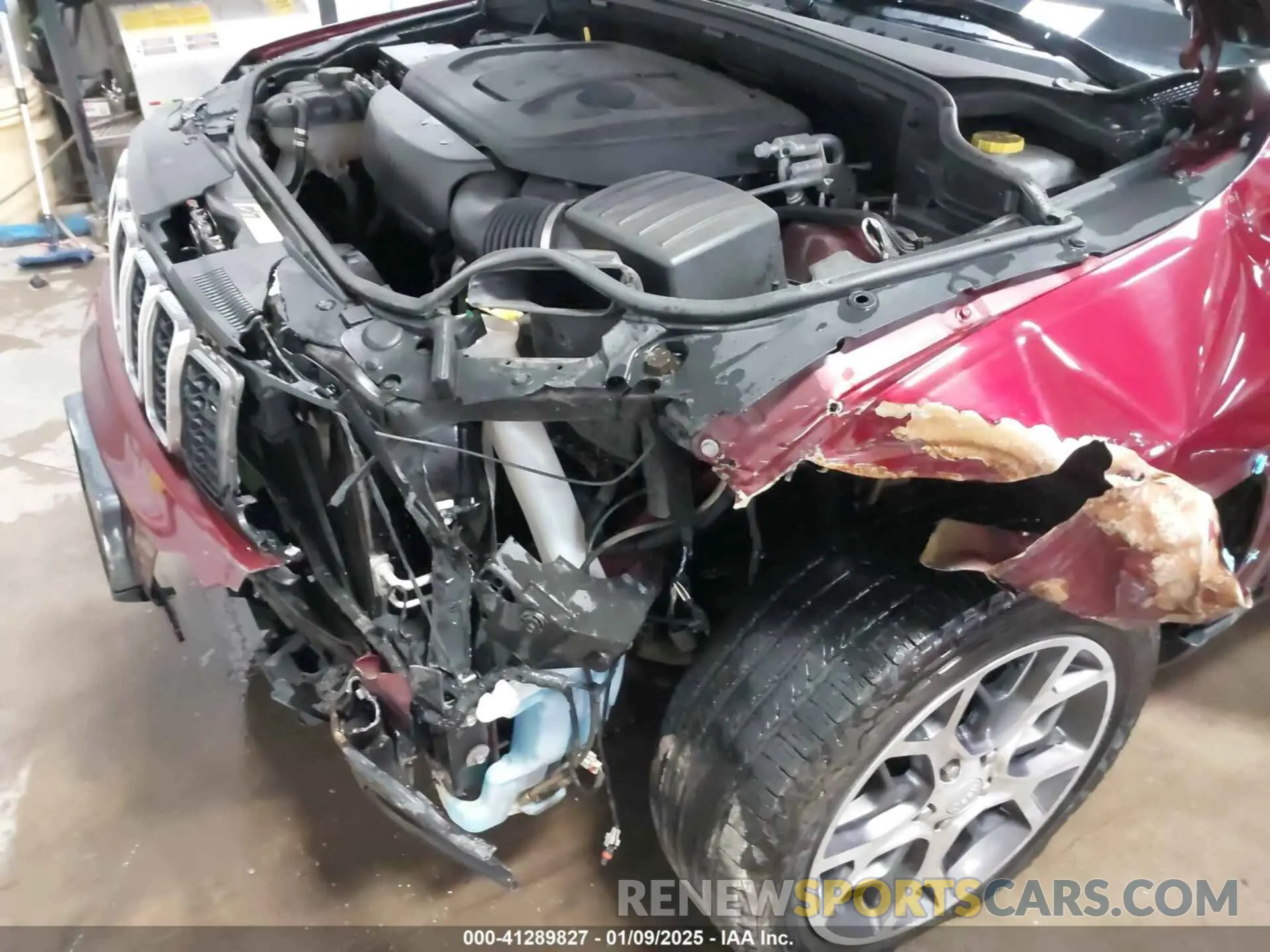18 fotografías del automóvil dañado 1C4RJFBG3KC784693 JEEP GRAND CHEROKEE 2019