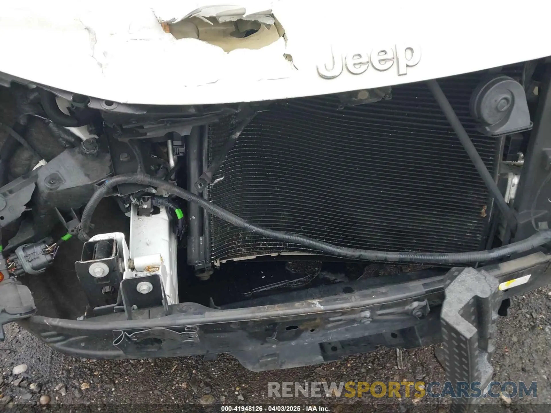 10 fotografías del automóvil dañado 1C4RJFBG3KC829602 JEEP GRAND CHEROKEE 2019