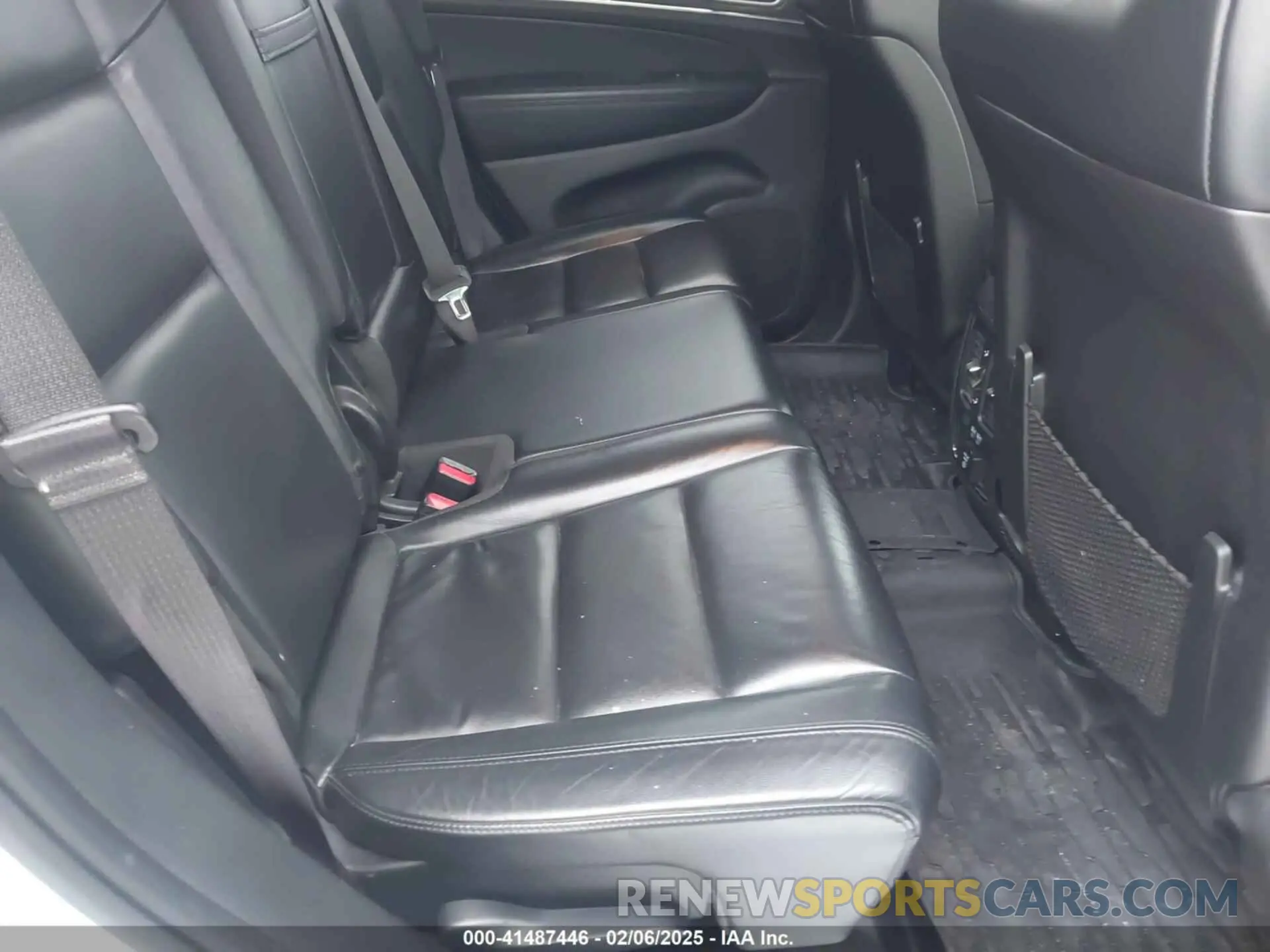 8 fotografías del automóvil dañado 1C4RJFBG3KC840647 JEEP GRAND CHEROKEE 2019
