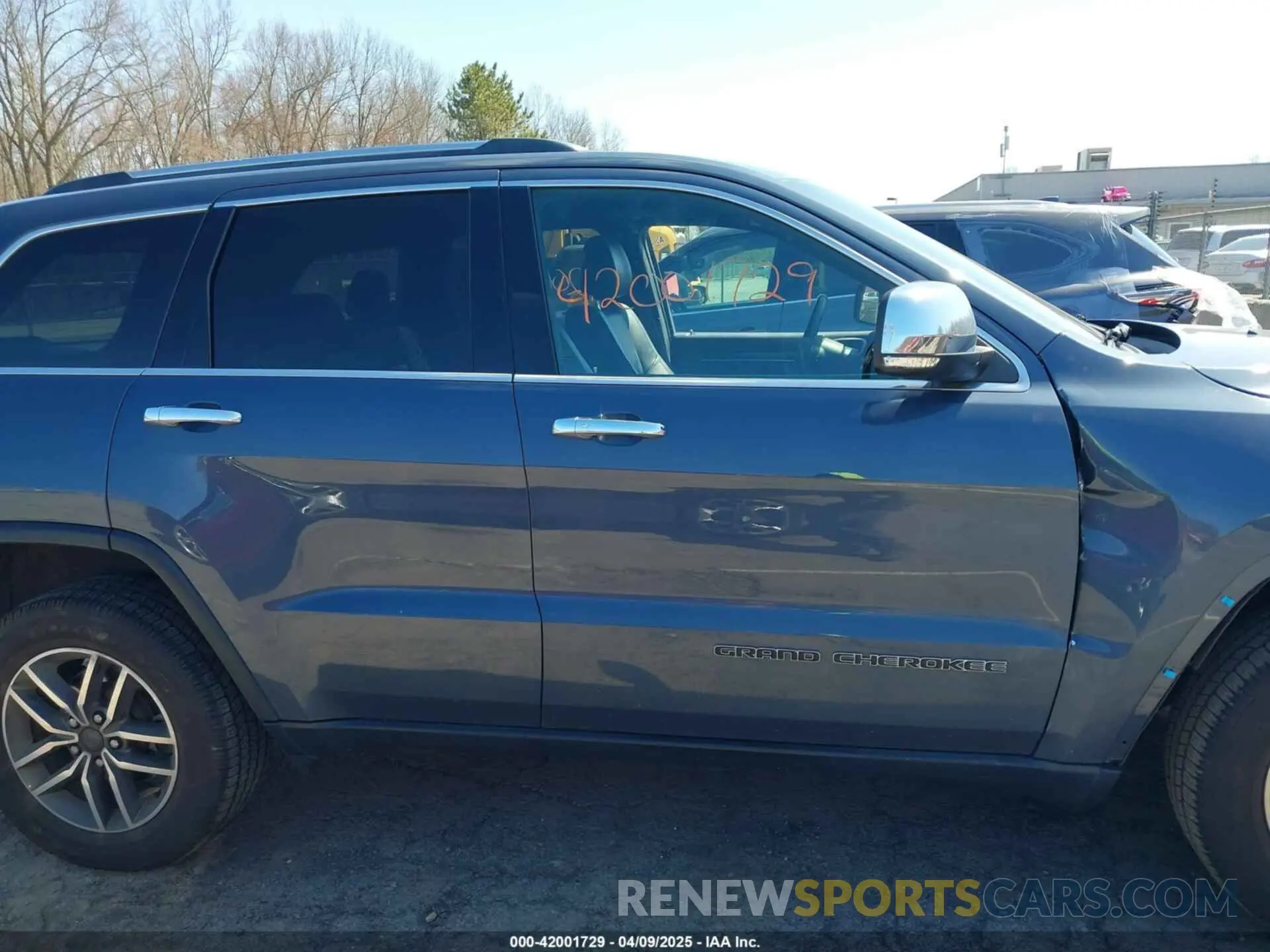 13 fotografías del automóvil dañado 1C4RJFBG4KC683694 JEEP GRAND CHEROKEE 2019