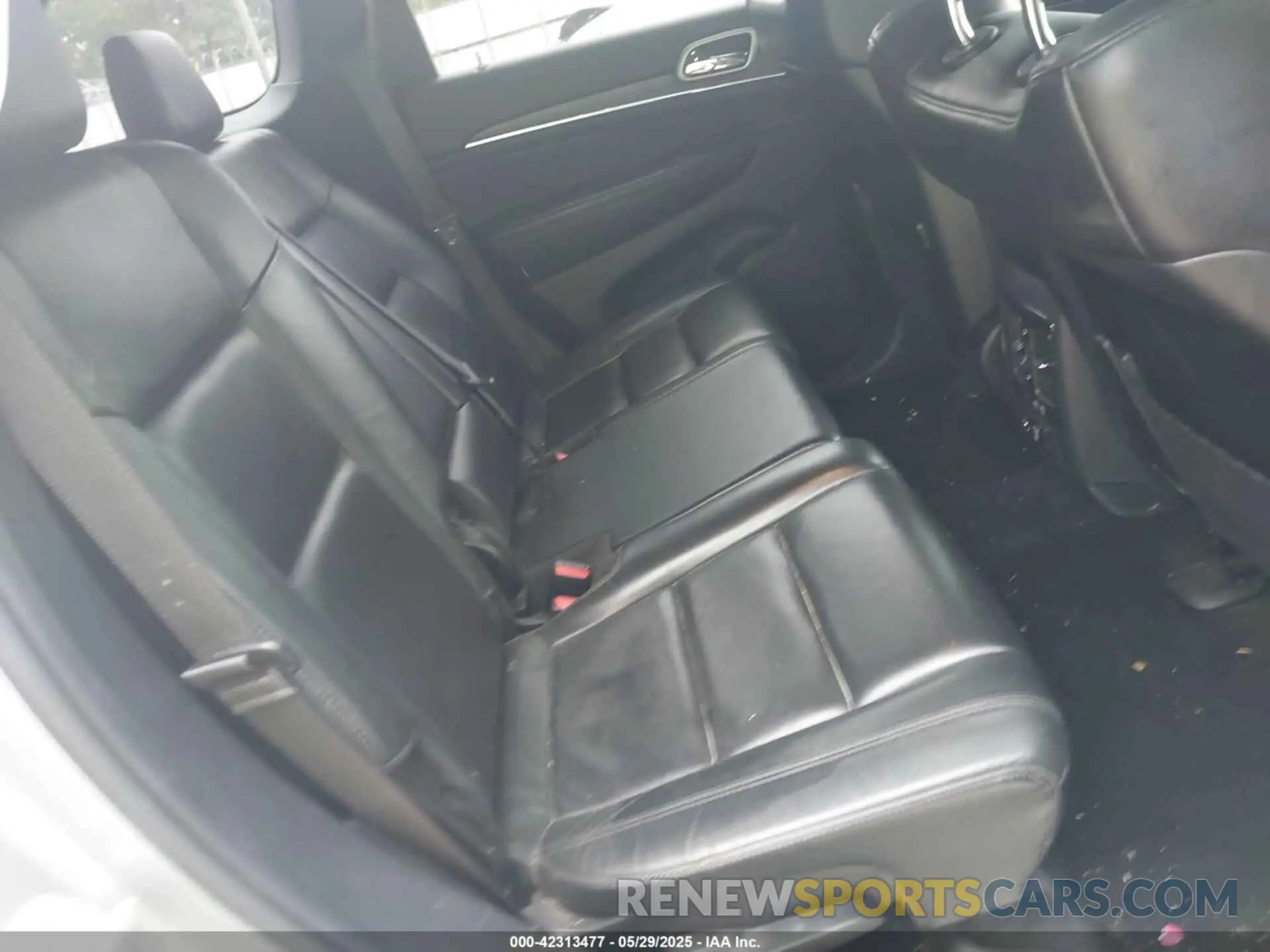 8 fotografías del automóvil dañado 1C4RJFBG4KC712160 JEEP GRAND CHEROKEE 2019