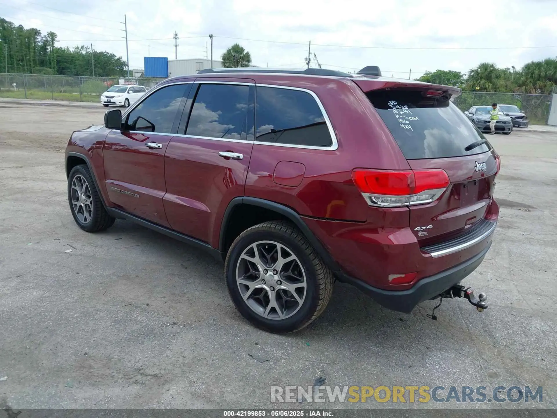 3 fotografías del automóvil dañado 1C4RJFBG4KC787828 JEEP GRAND CHEROKEE 2019
