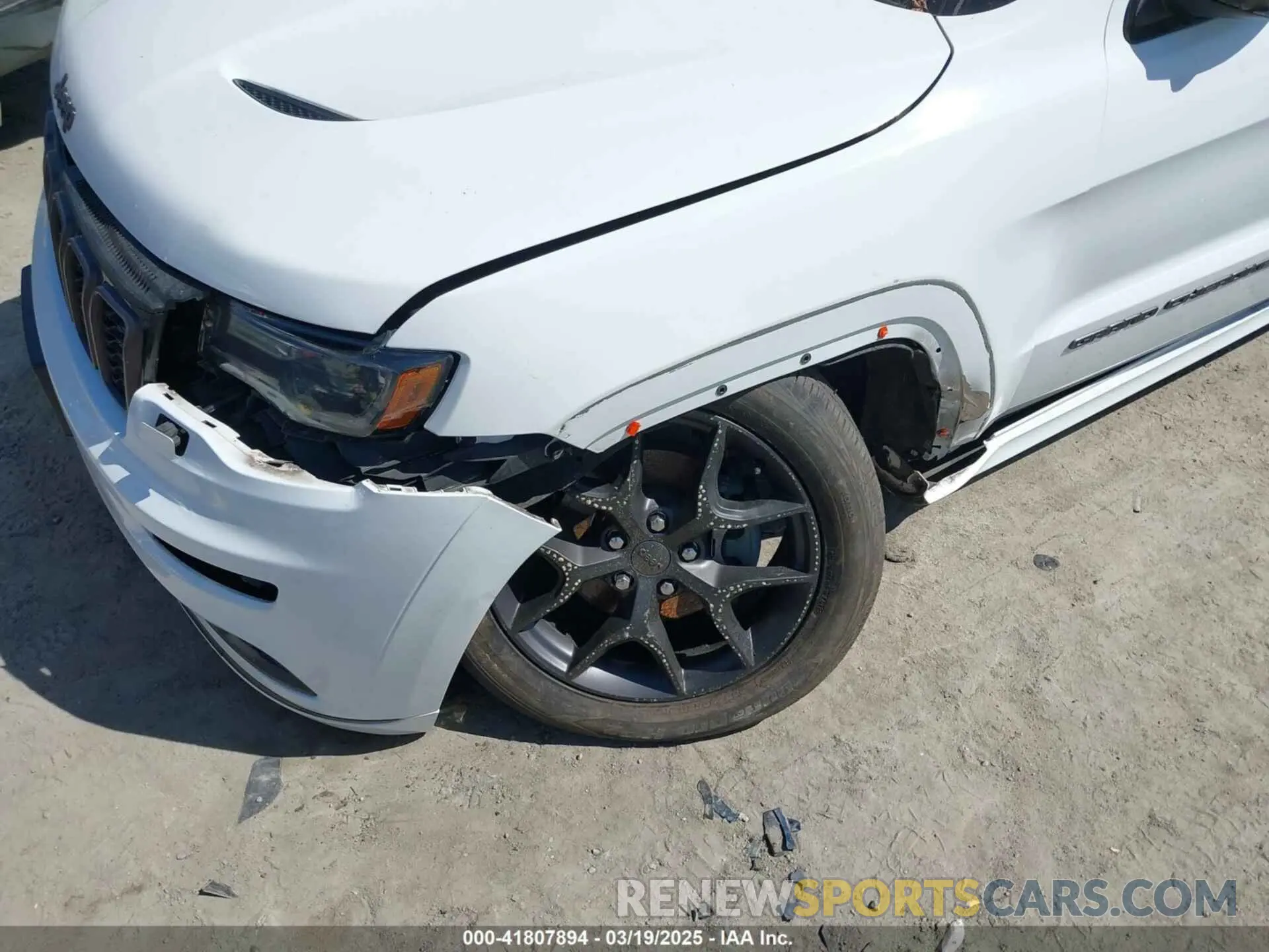 6 fotografías del automóvil dañado 1C4RJFBG5KC628106 JEEP GRAND CHEROKEE 2019