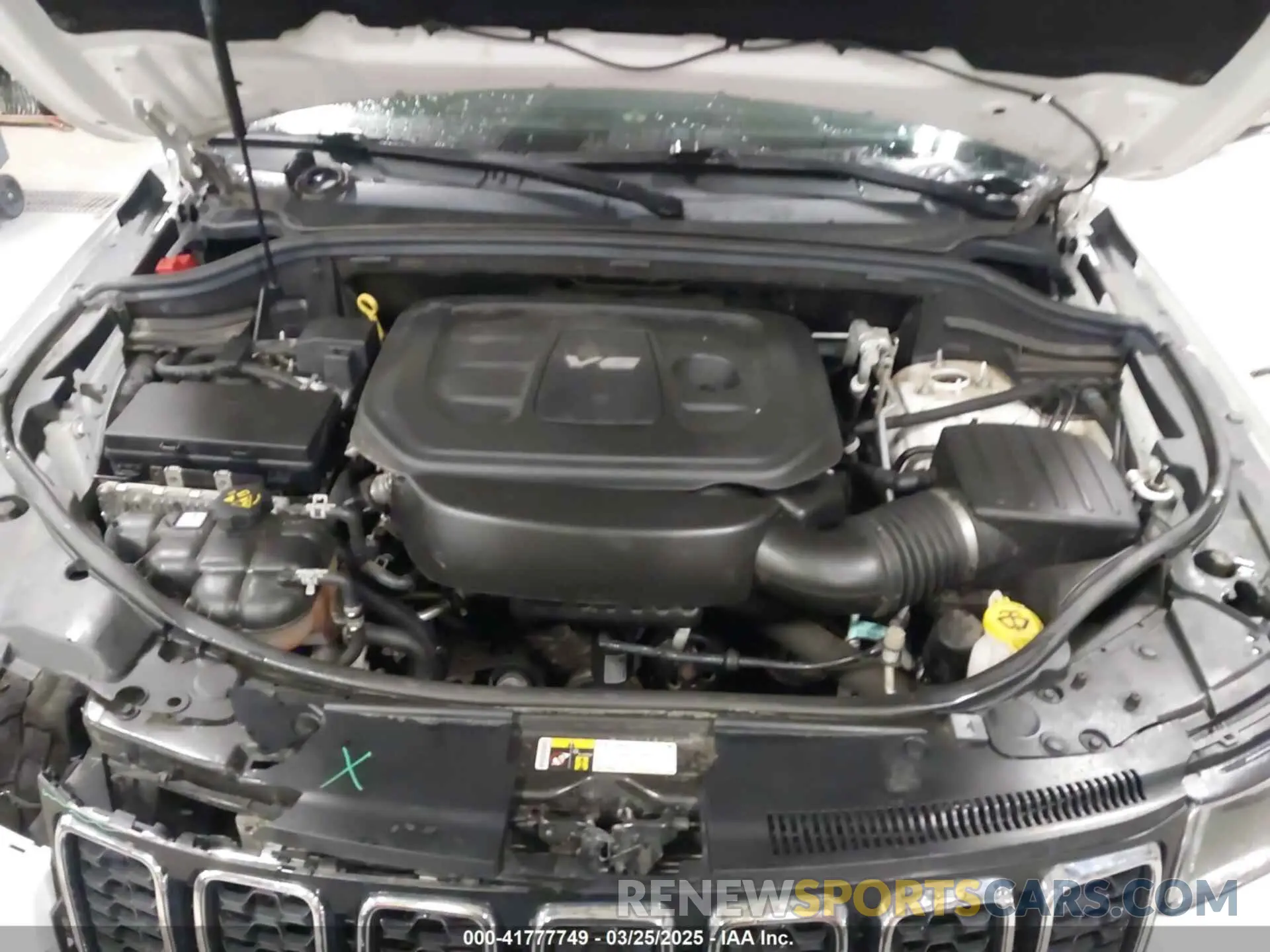 10 fotografías del automóvil dañado 1C4RJFBG5KC636030 JEEP GRAND CHEROKEE 2019