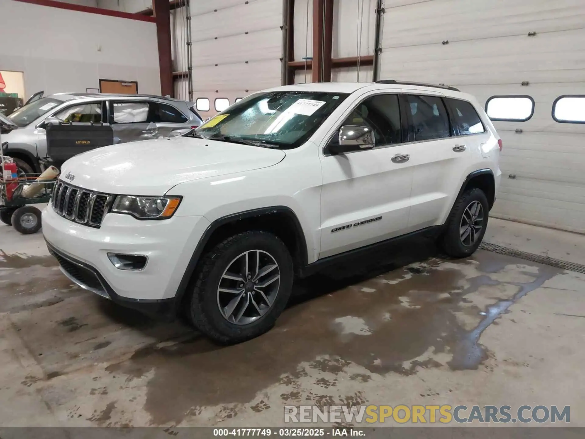 2 fotografías del automóvil dañado 1C4RJFBG5KC636030 JEEP GRAND CHEROKEE 2019