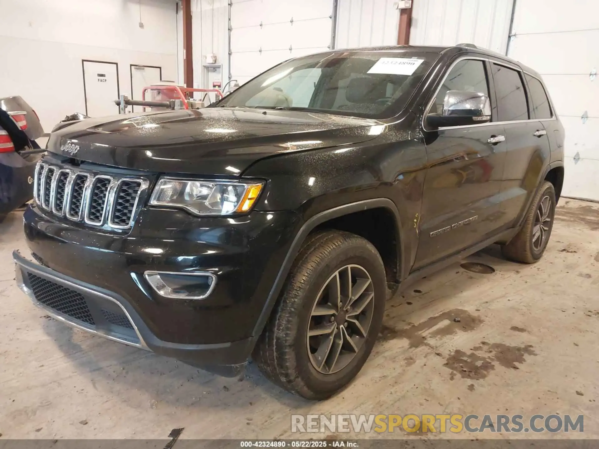 2 fotografías del automóvil dañado 1C4RJFBG5KC759942 JEEP GRAND CHEROKEE 2019