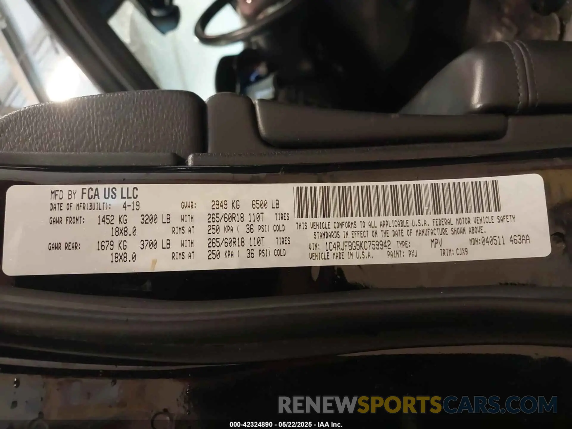 9 fotografías del automóvil dañado 1C4RJFBG5KC759942 JEEP GRAND CHEROKEE 2019