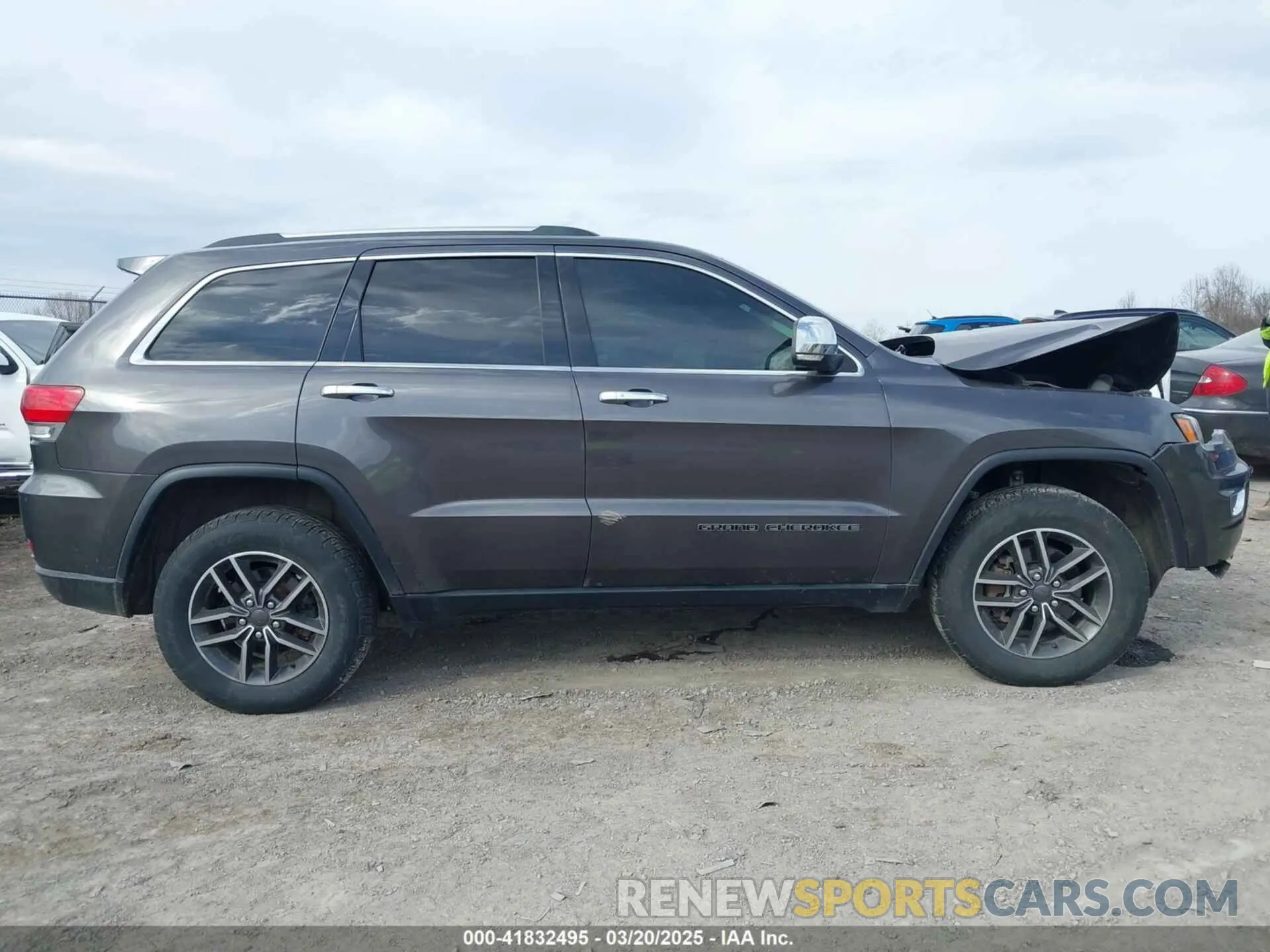 14 fotografías del automóvil dañado 1C4RJFBG5KC823767 JEEP GRAND CHEROKEE 2019