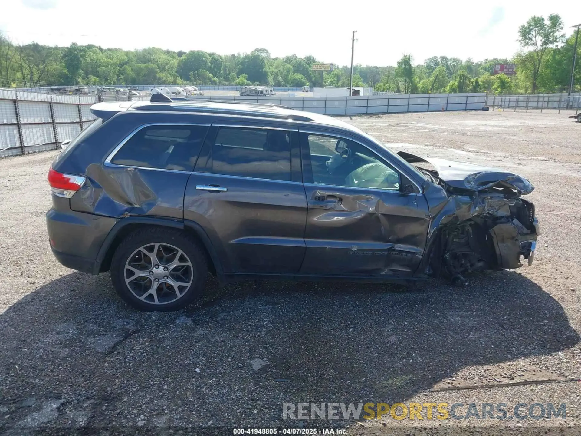 14 fotografías del automóvil dañado 1C4RJFBG6KC538995 JEEP GRAND CHEROKEE 2019