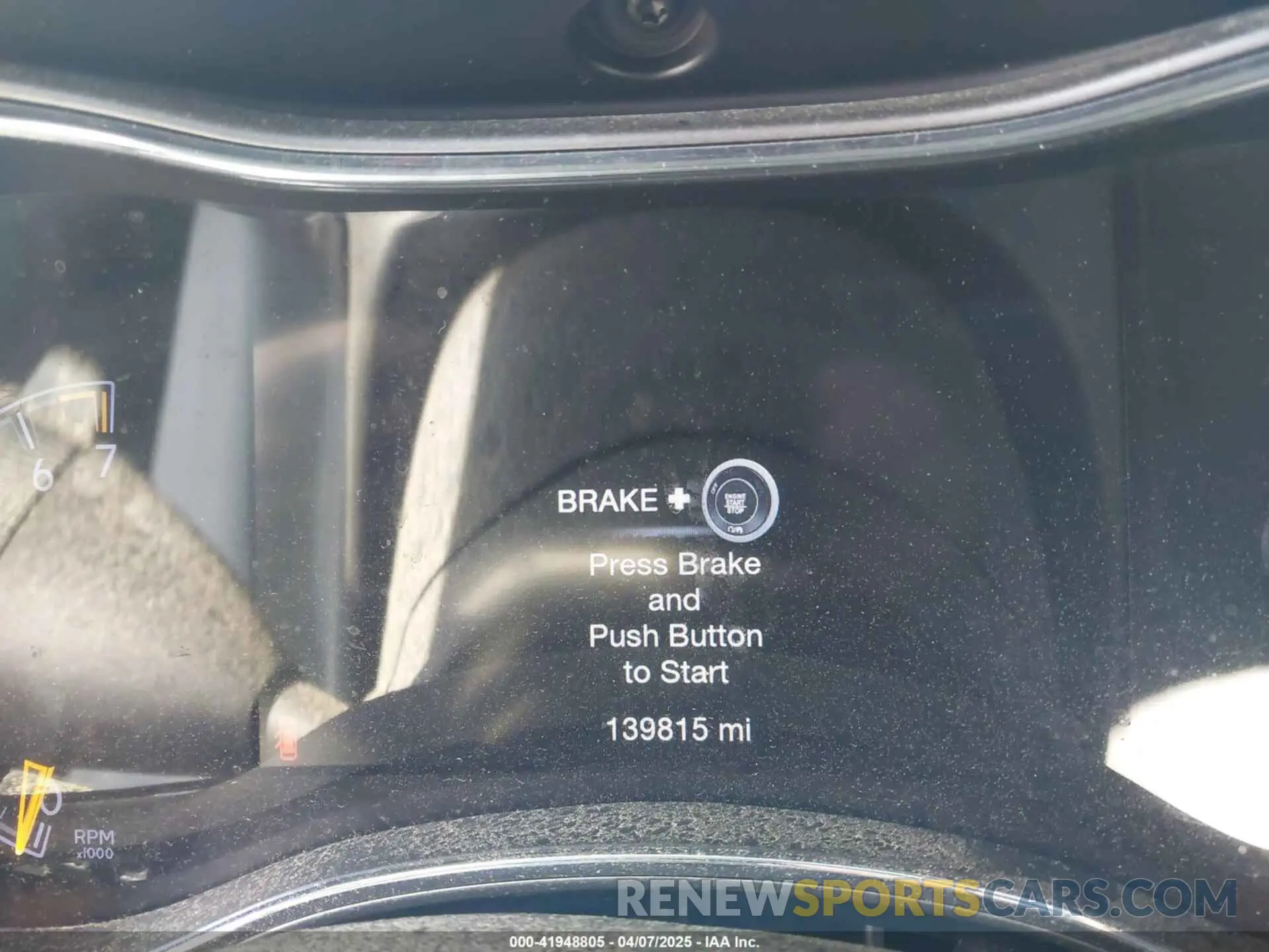 16 fotografías del automóvil dañado 1C4RJFBG6KC538995 JEEP GRAND CHEROKEE 2019