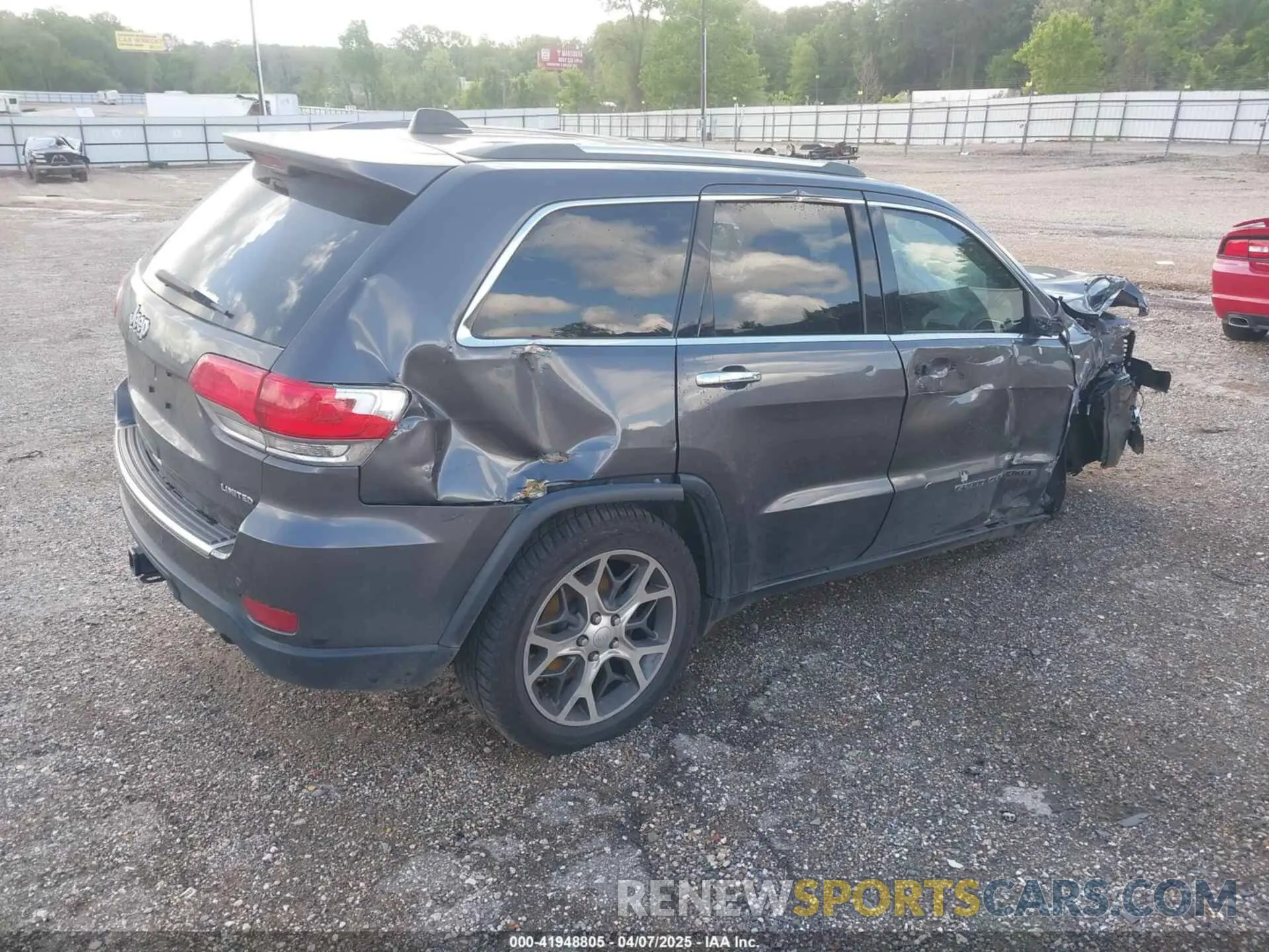4 fotografías del automóvil dañado 1C4RJFBG6KC538995 JEEP GRAND CHEROKEE 2019