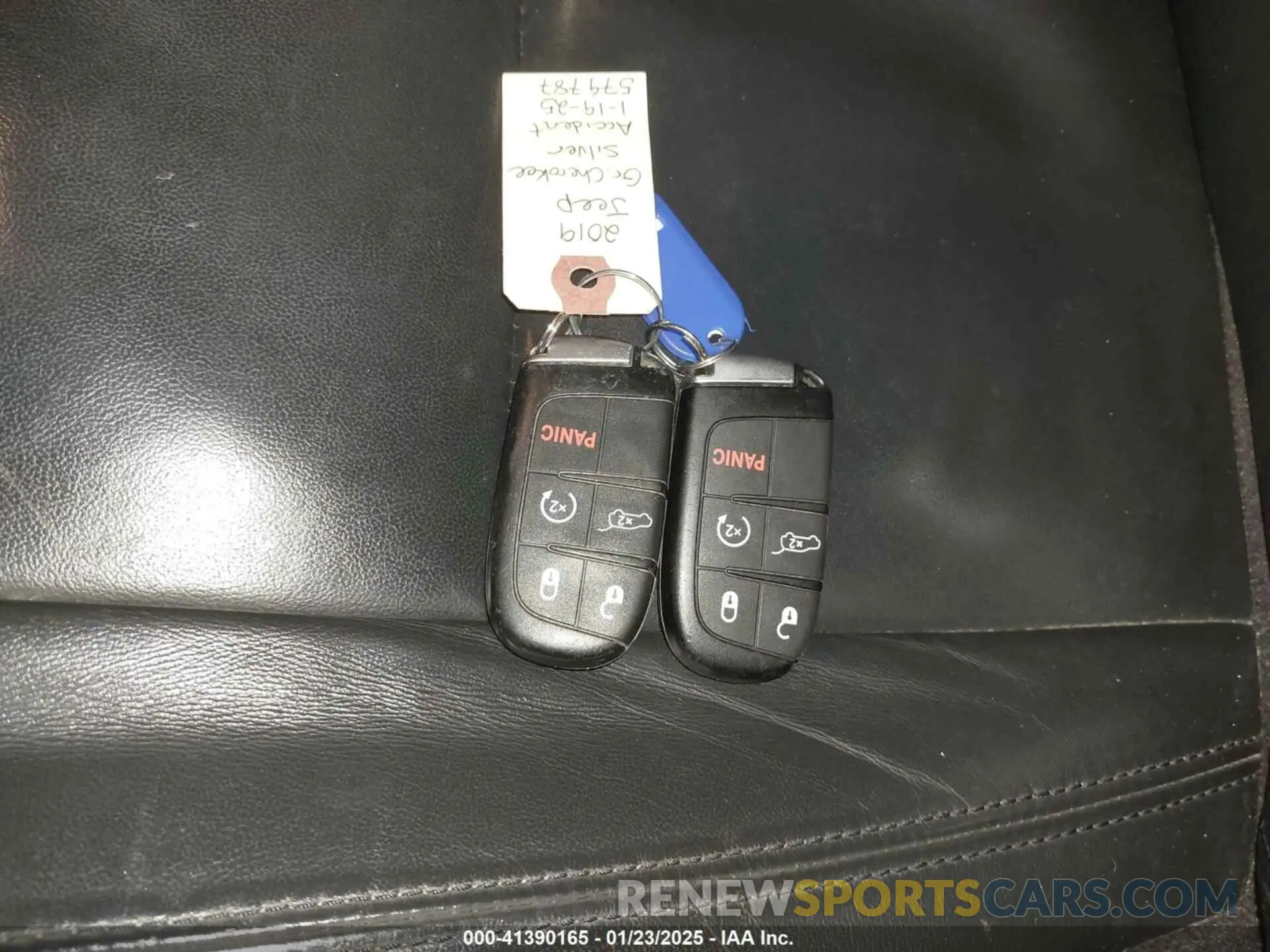 11 fotografías del automóvil dañado 1C4RJFBG6KC579787 JEEP GRAND CHEROKEE 2019