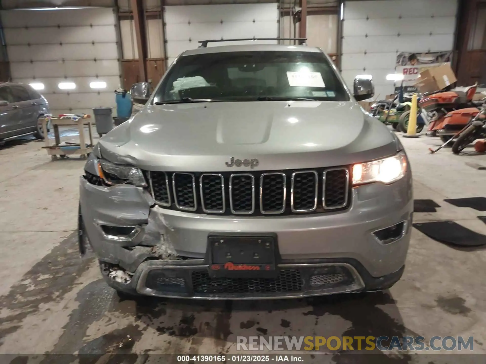 12 fotografías del automóvil dañado 1C4RJFBG6KC579787 JEEP GRAND CHEROKEE 2019
