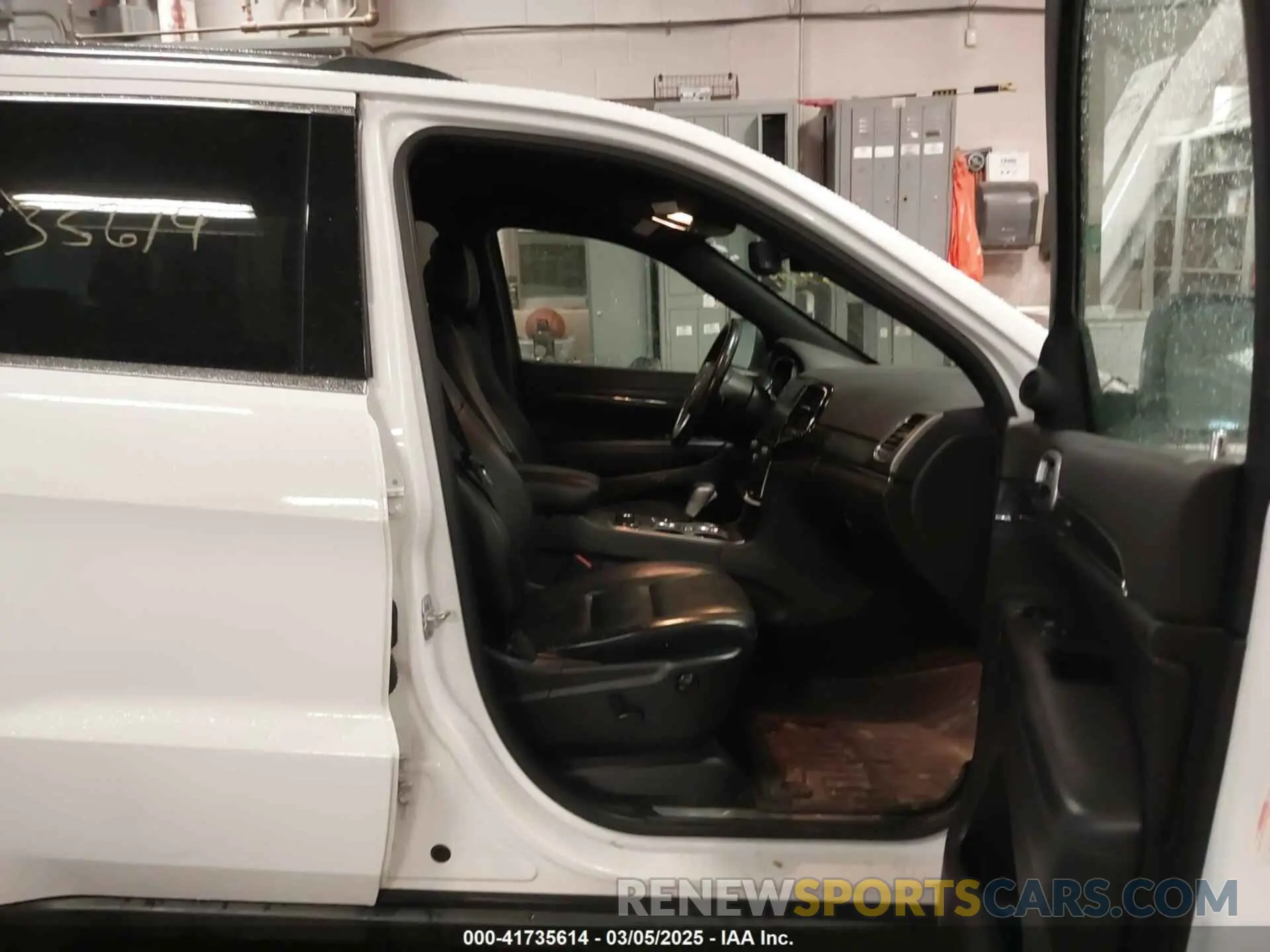 5 fotografías del automóvil dañado 1C4RJFBG6KC671269 JEEP GRAND CHEROKEE 2019