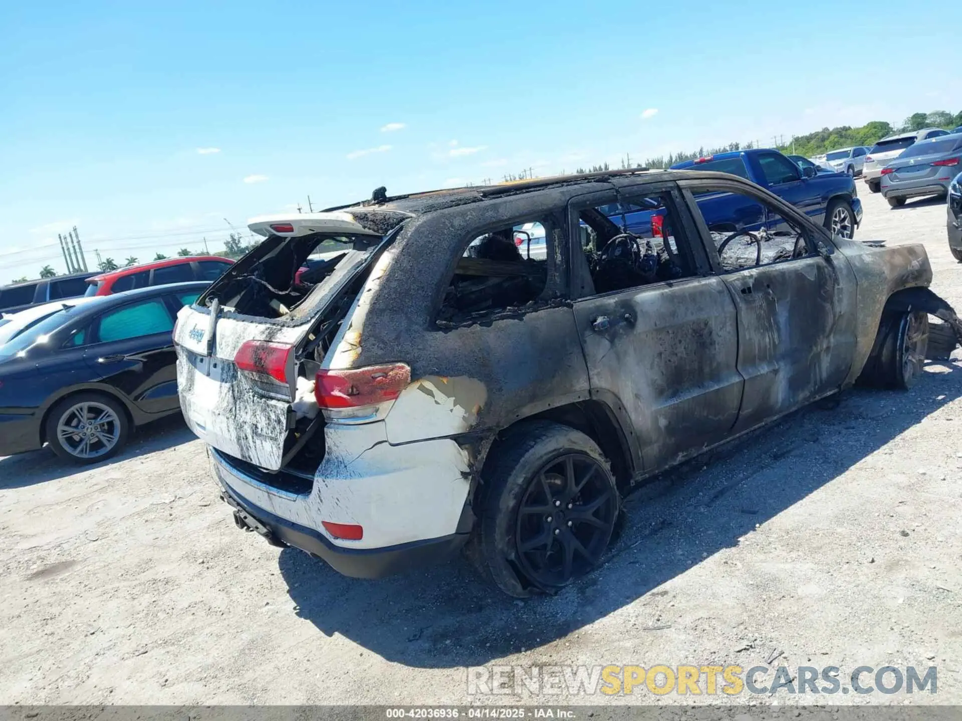 4 fotografías del automóvil dañado 1C4RJFBG6KC724505 JEEP GRAND CHEROKEE 2019