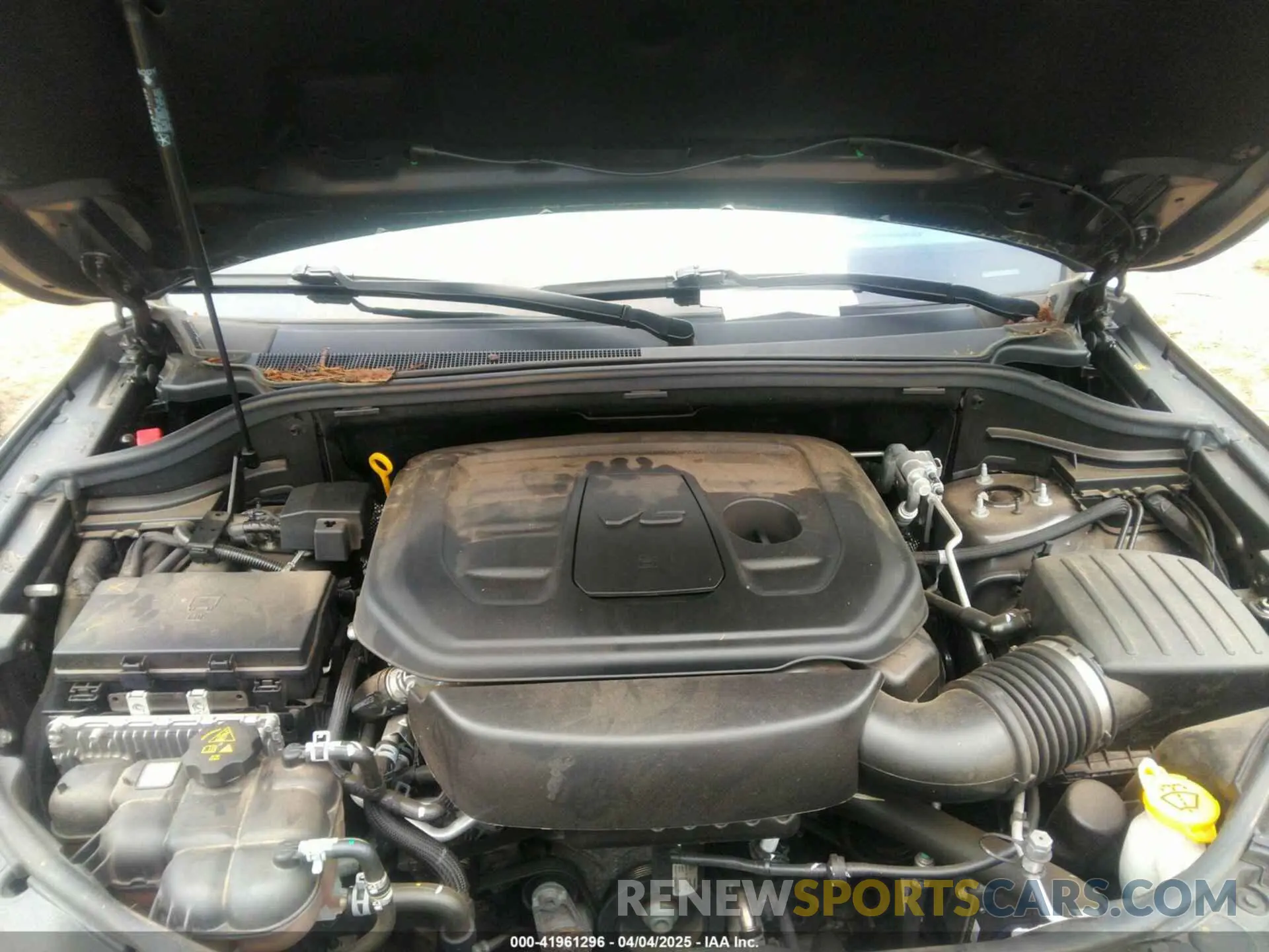 10 fotografías del automóvil dañado 1C4RJFBG6KC784154 JEEP GRAND CHEROKEE 2019