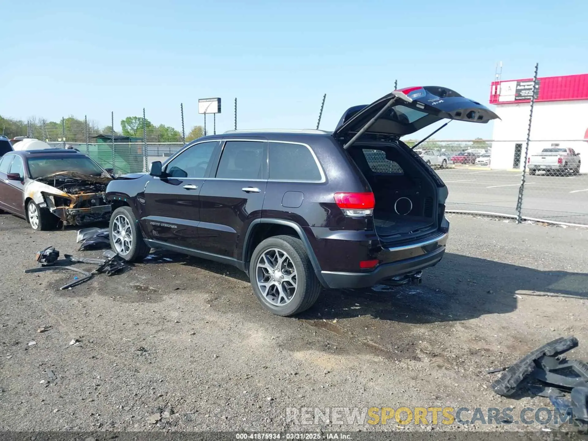 3 fotografías del automóvil dañado 1C4RJFBG7KC553957 JEEP GRAND CHEROKEE 2019